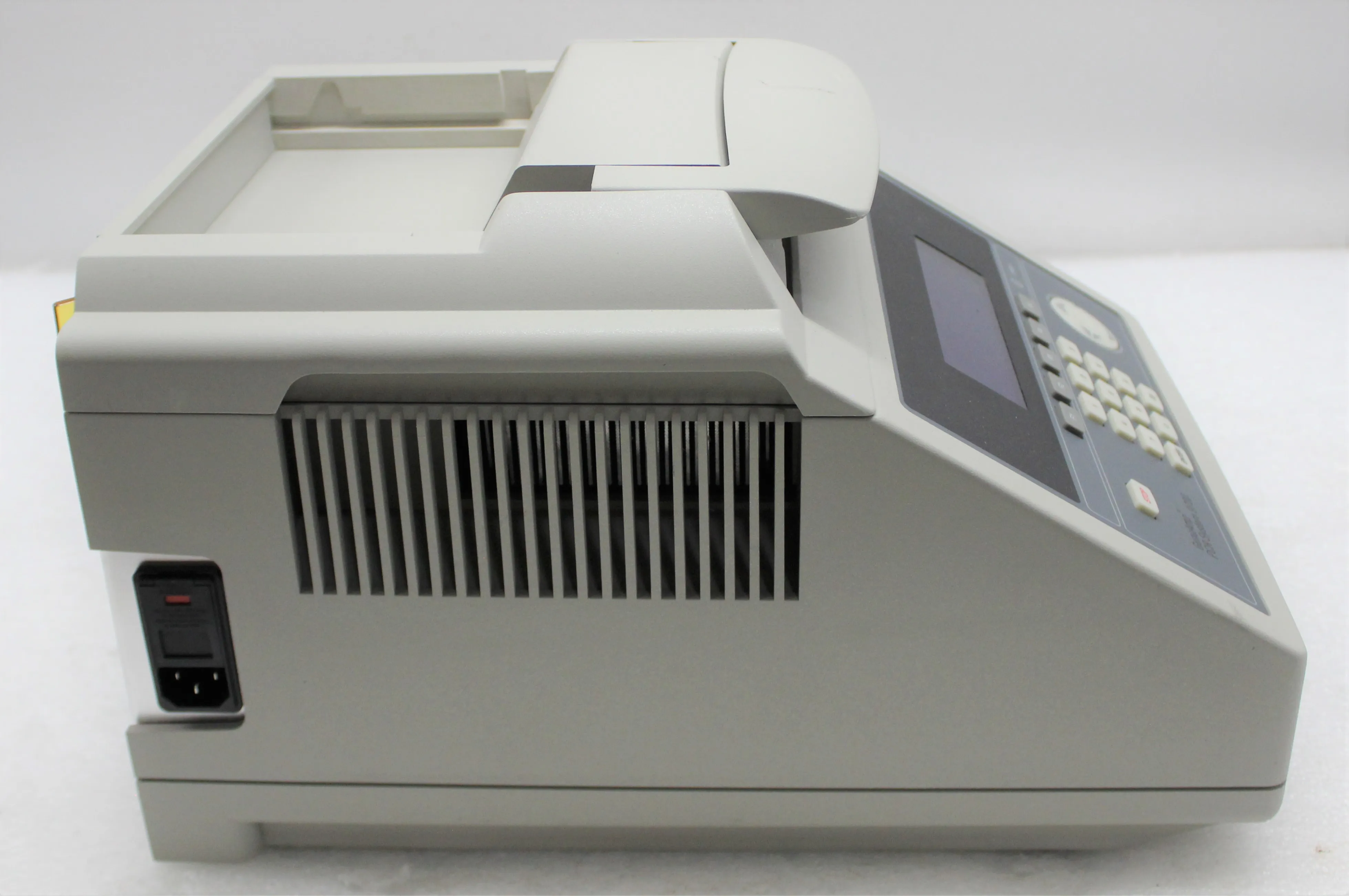 Applied Biosystems 9700 PCR Thermal Cycler N8050200