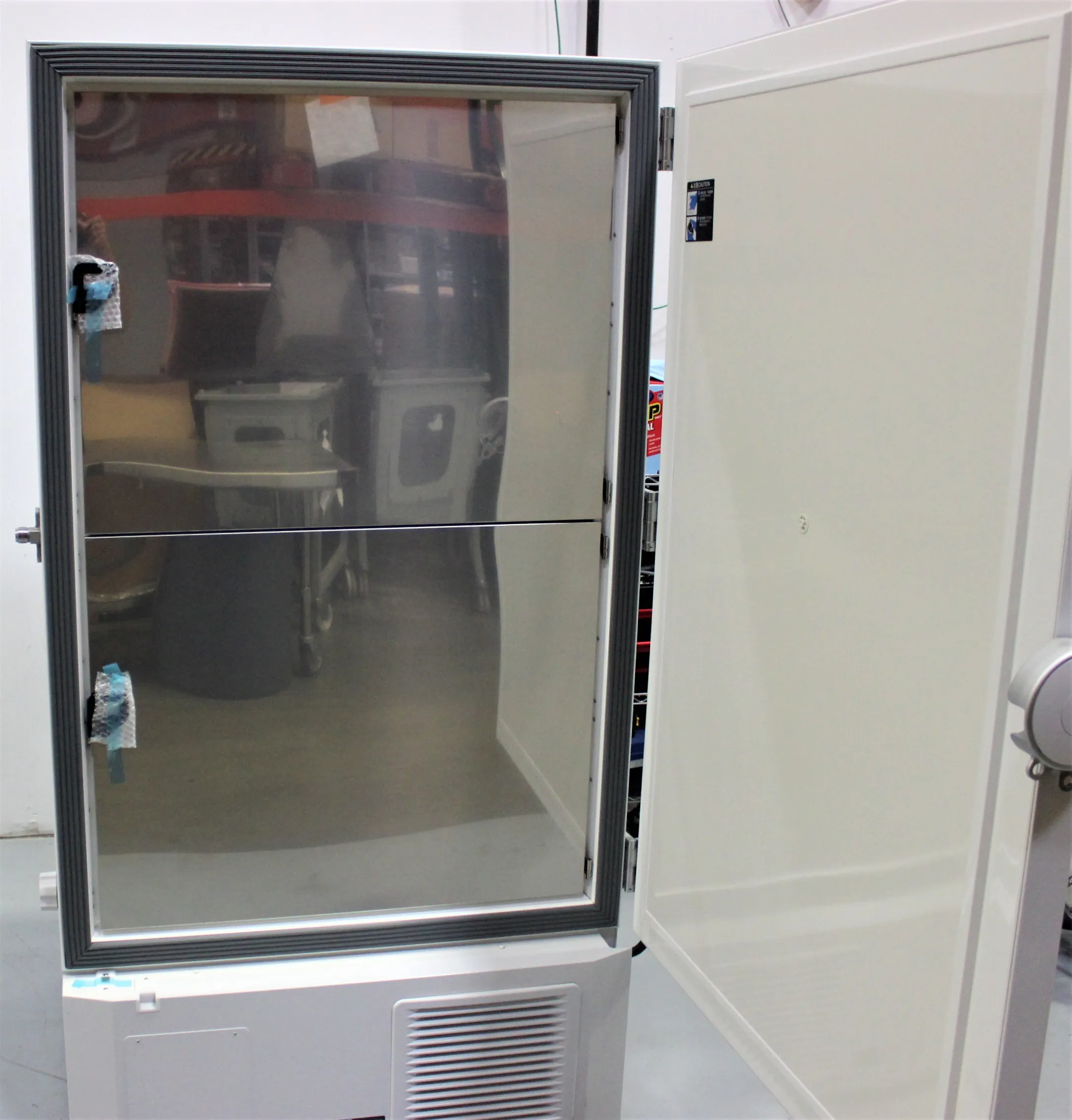 PHCbi MDF-DU702VHA-PA Ultra-Low Freezer - Used