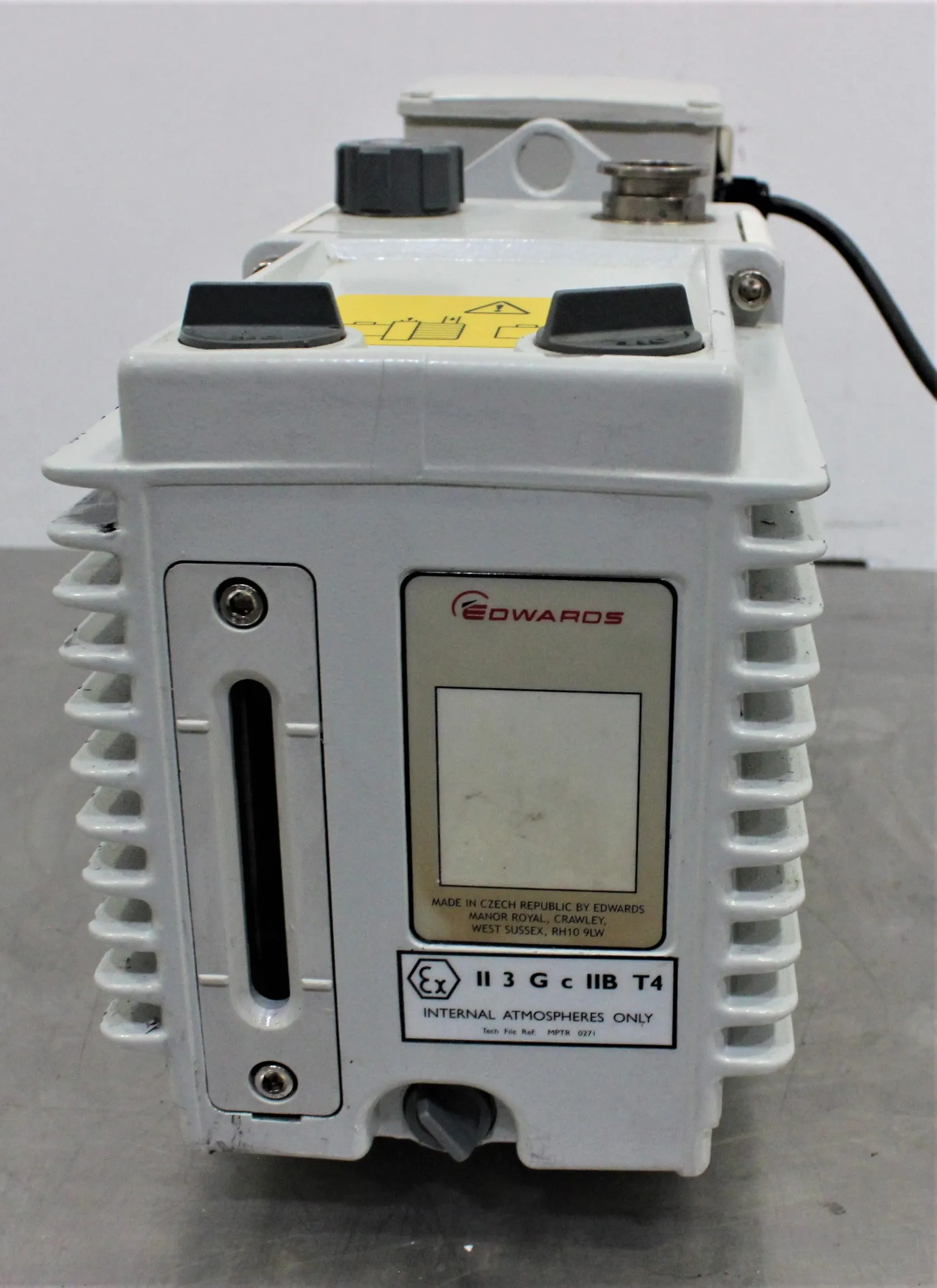 Edwards 30 Vacuum Pump E2M30