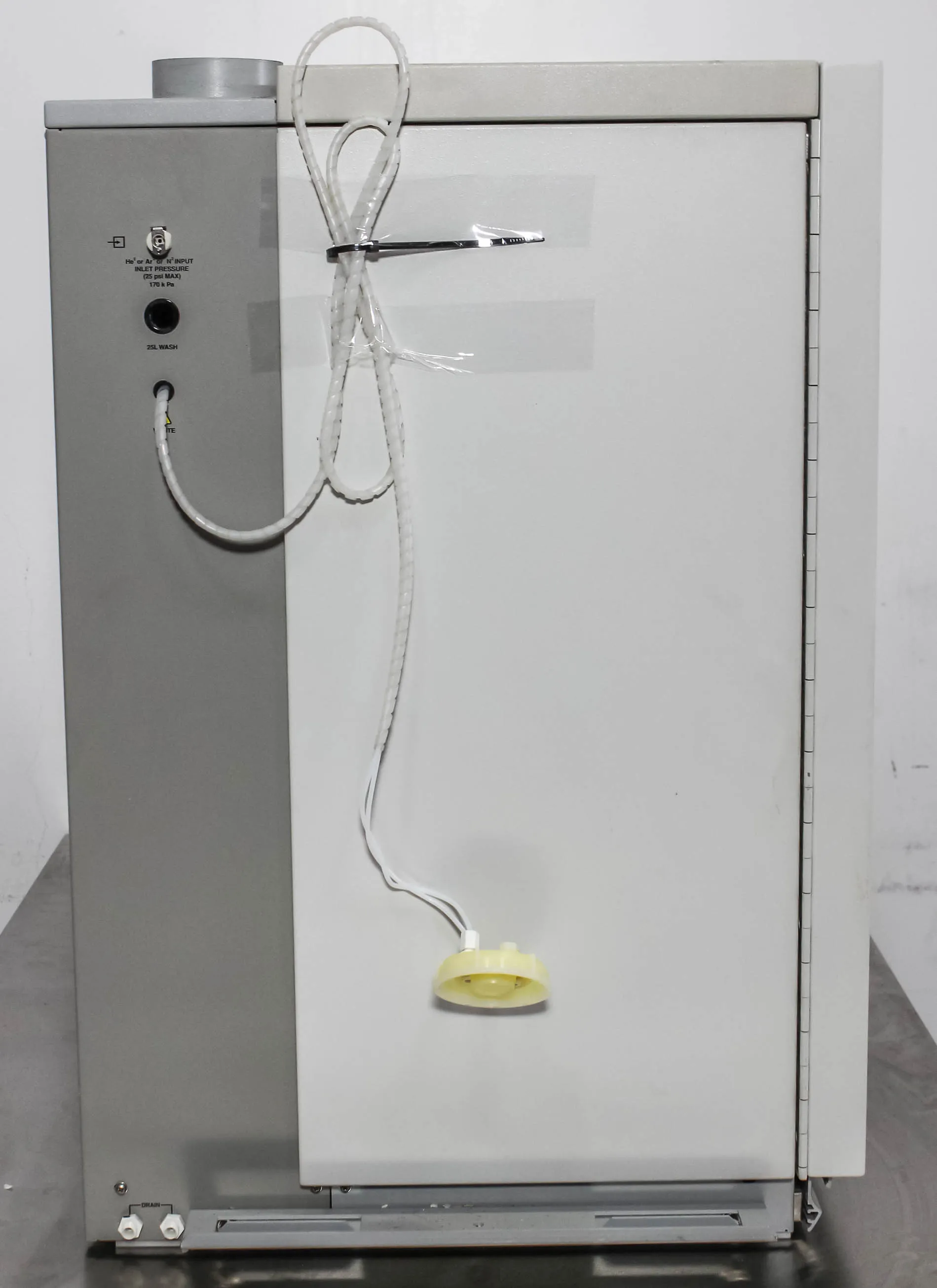 Biosystems Pioneer Peptide Analyzer