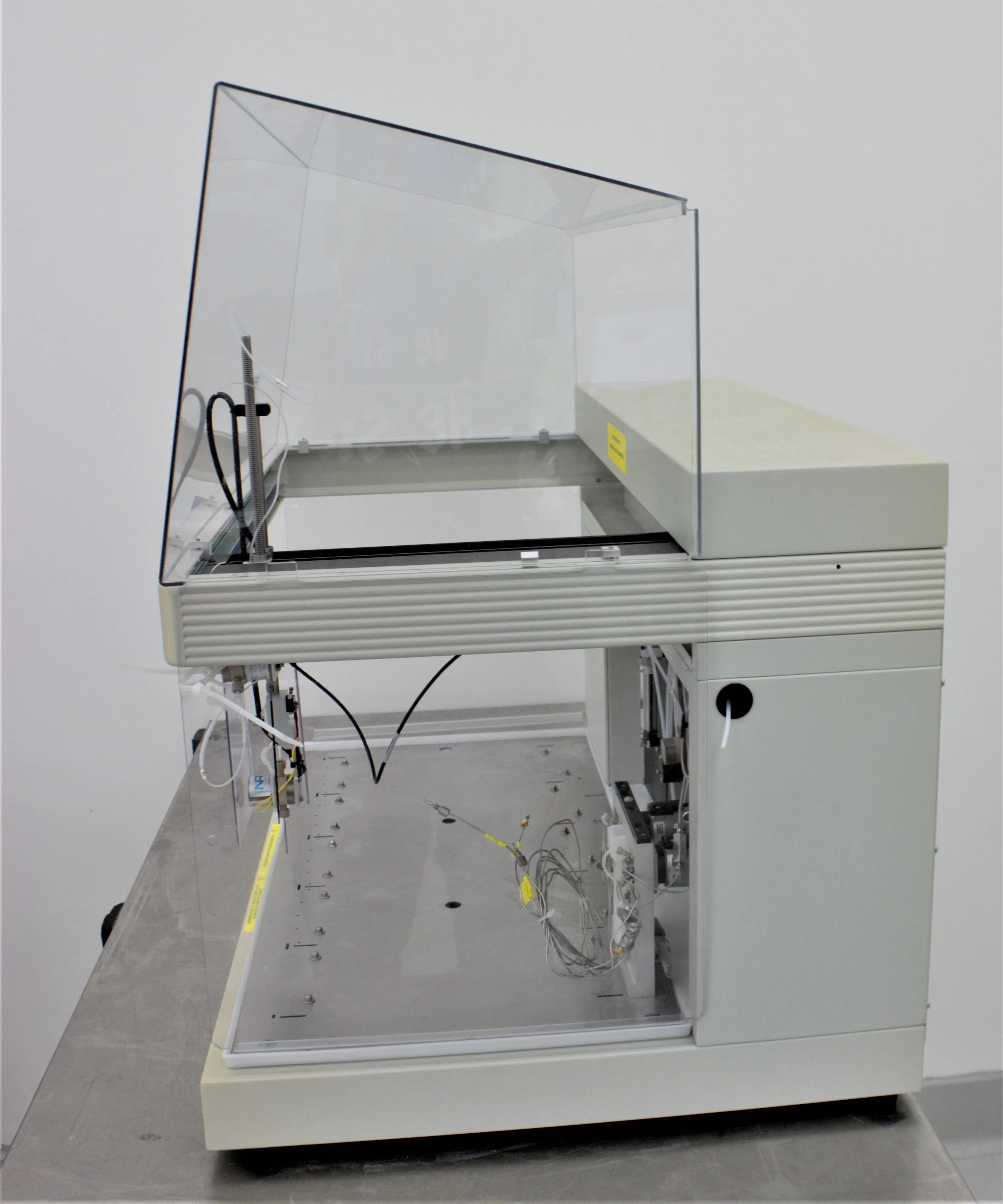 Waters 2767 Auto Sampler Used HPLC / FPLC / GC / CE Laboratory Equipment