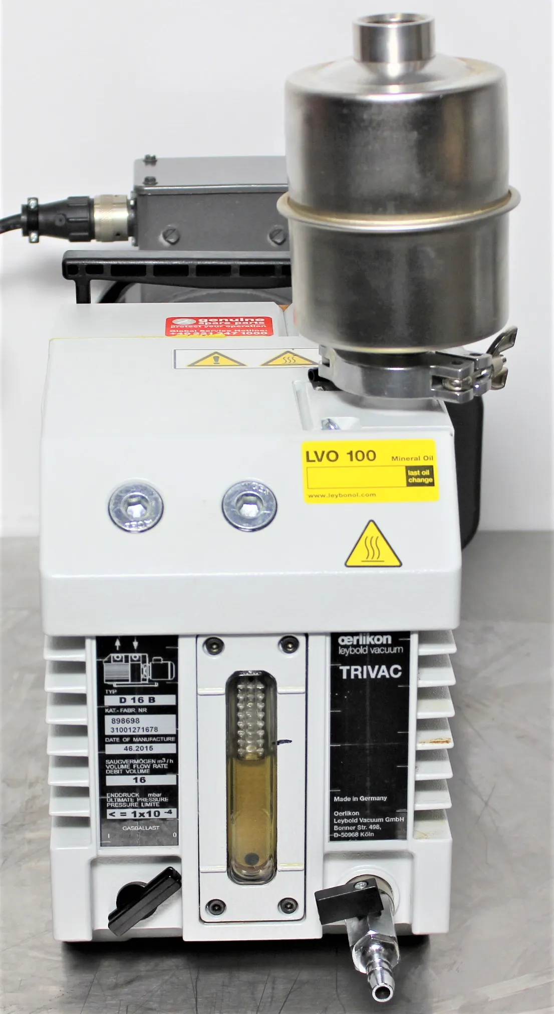 Leybold Trivac Rotary Vane Pump D16B with Low Noise and High Energy Efficiency