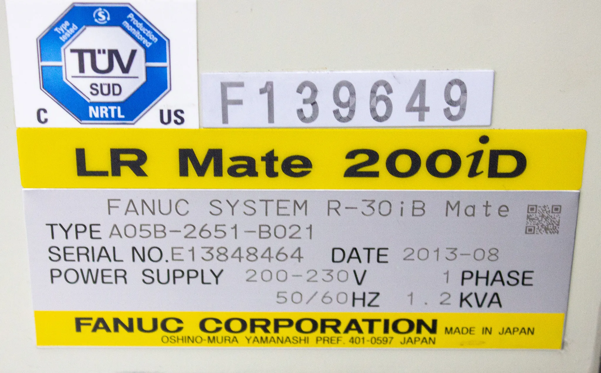 Used Fanuc Robot Arm LR Mate 200iD & R-30iB Mate Controller