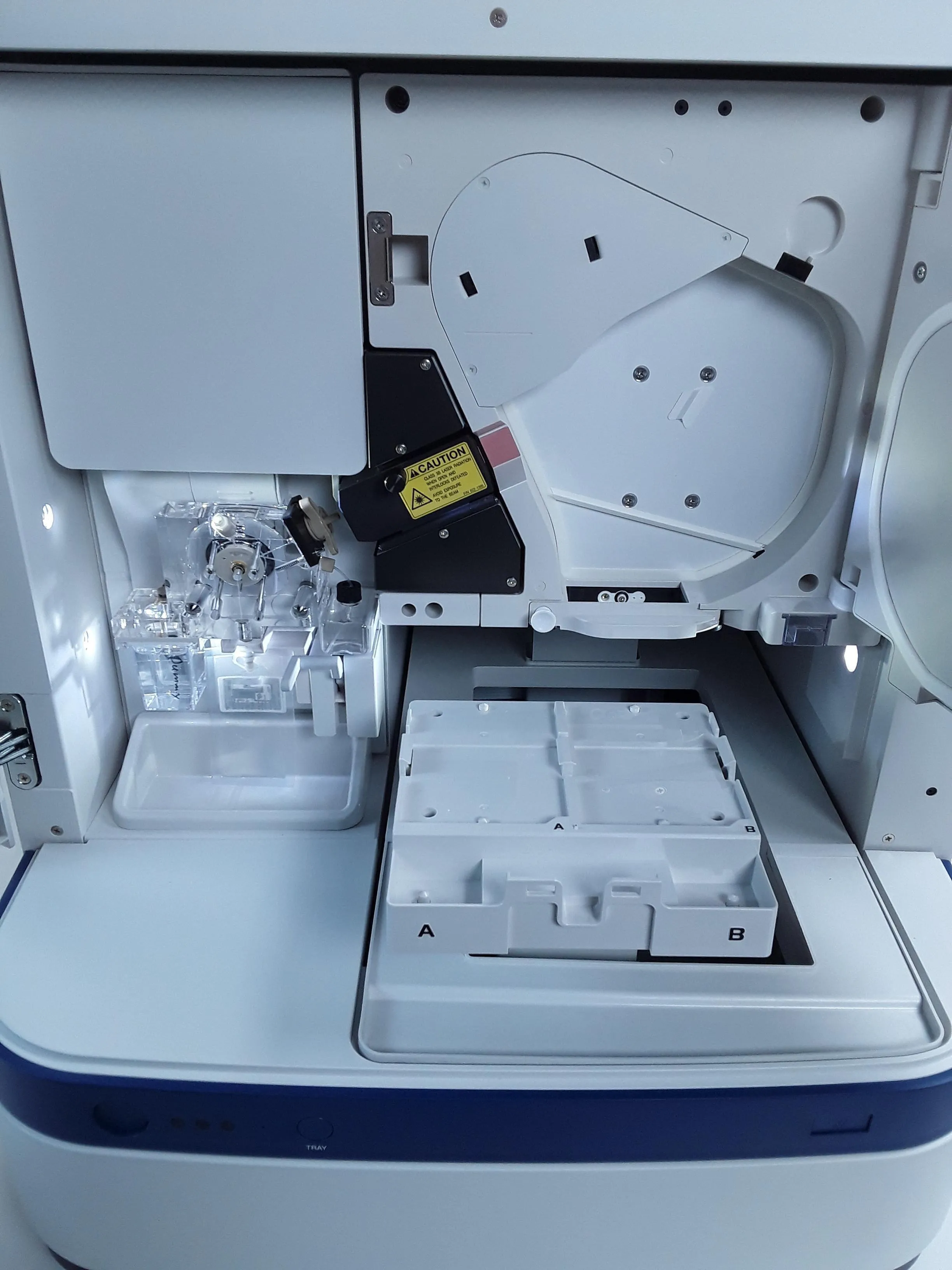 Applied Biosystems 3500 XL Genetic Analyzer