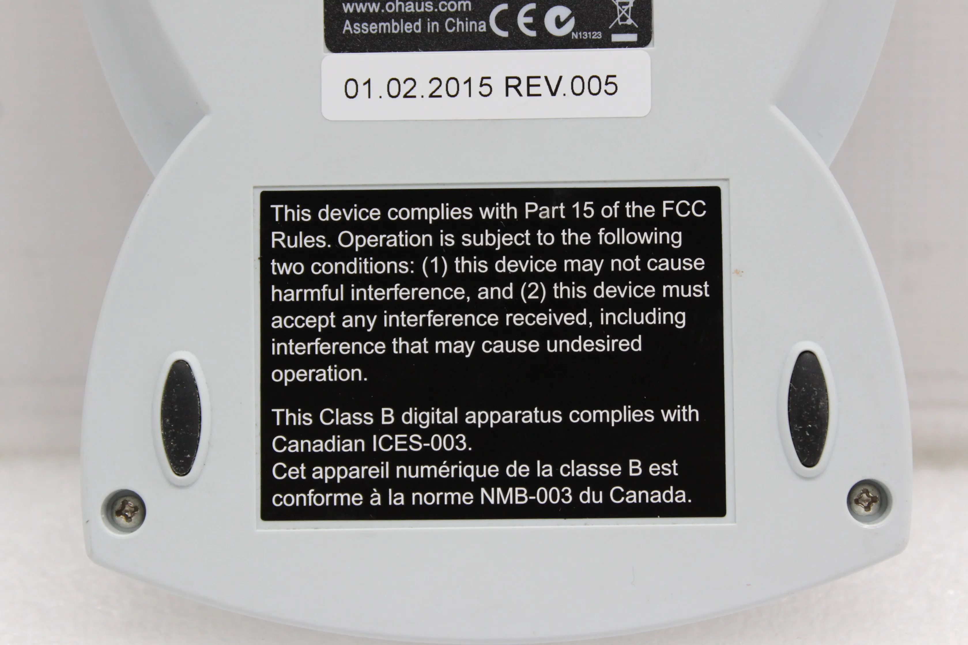 Ohaus Portable Digital Scale CS-200 for Light Production and Laboratories