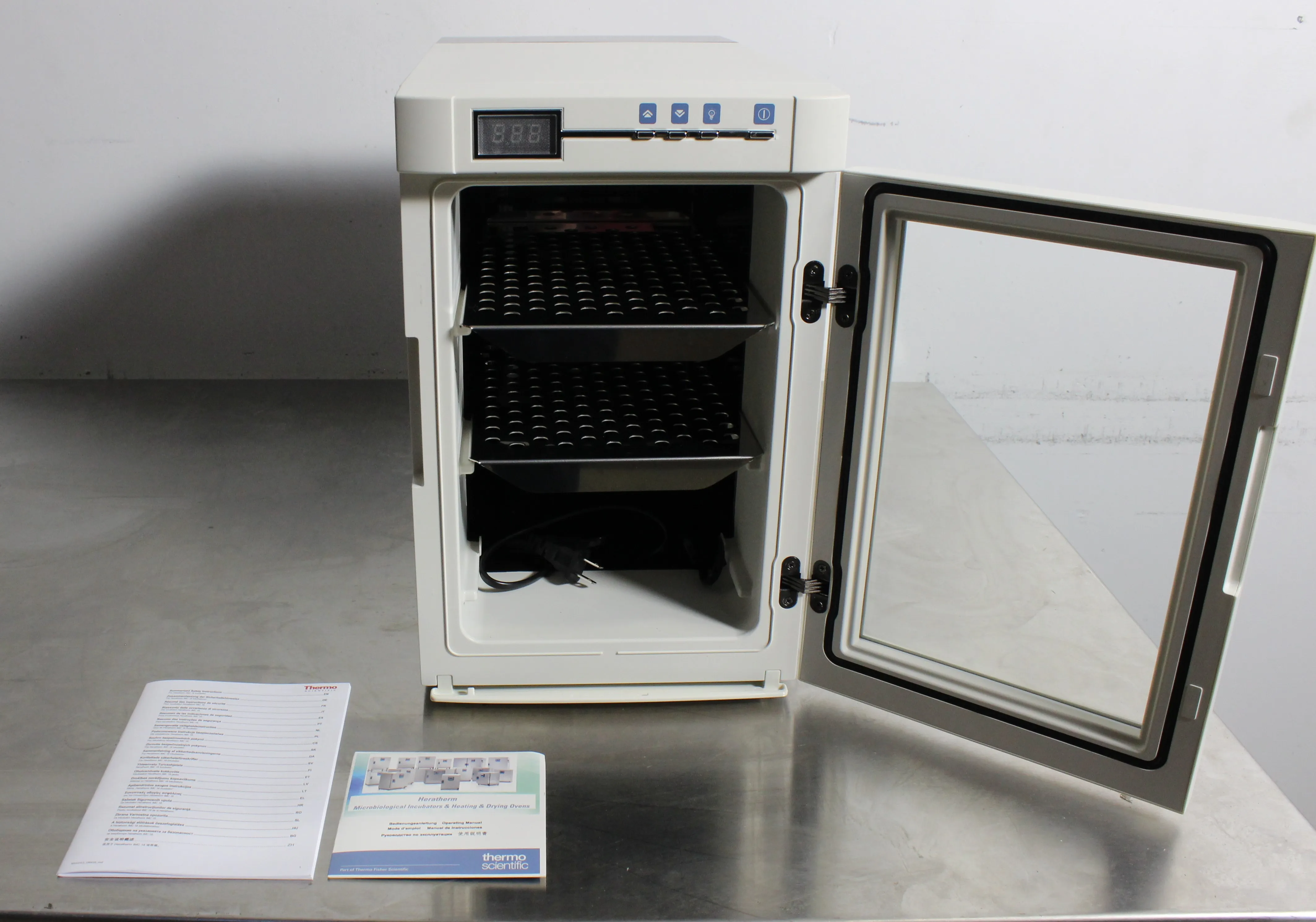 Thermo Fisher Scientific Heratherm Compact Microbiological Incubator