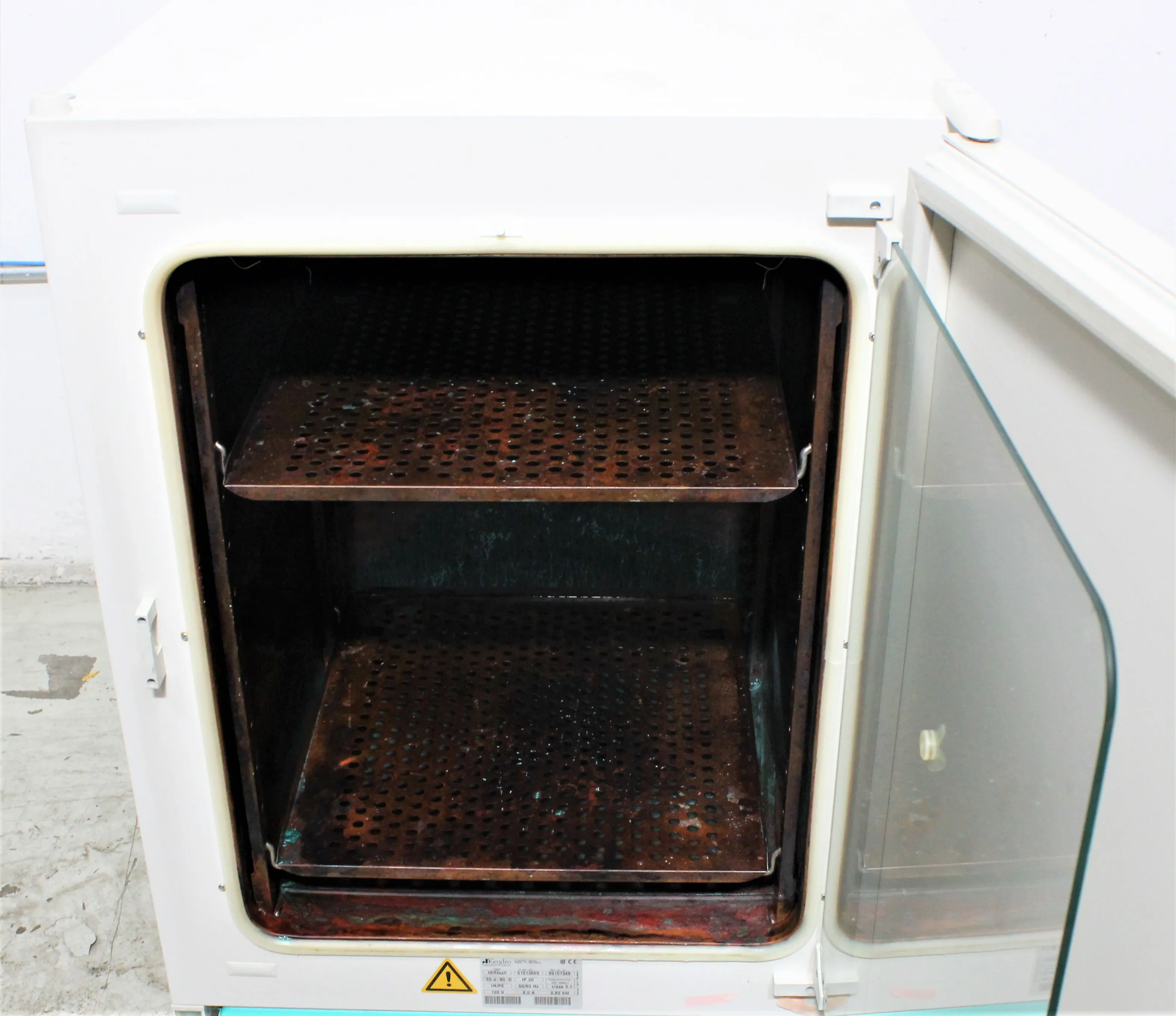 Kendro HERAcell C CO2 Incubator - AS-IS, For Parts or Not Working, Taiwan - 99107349