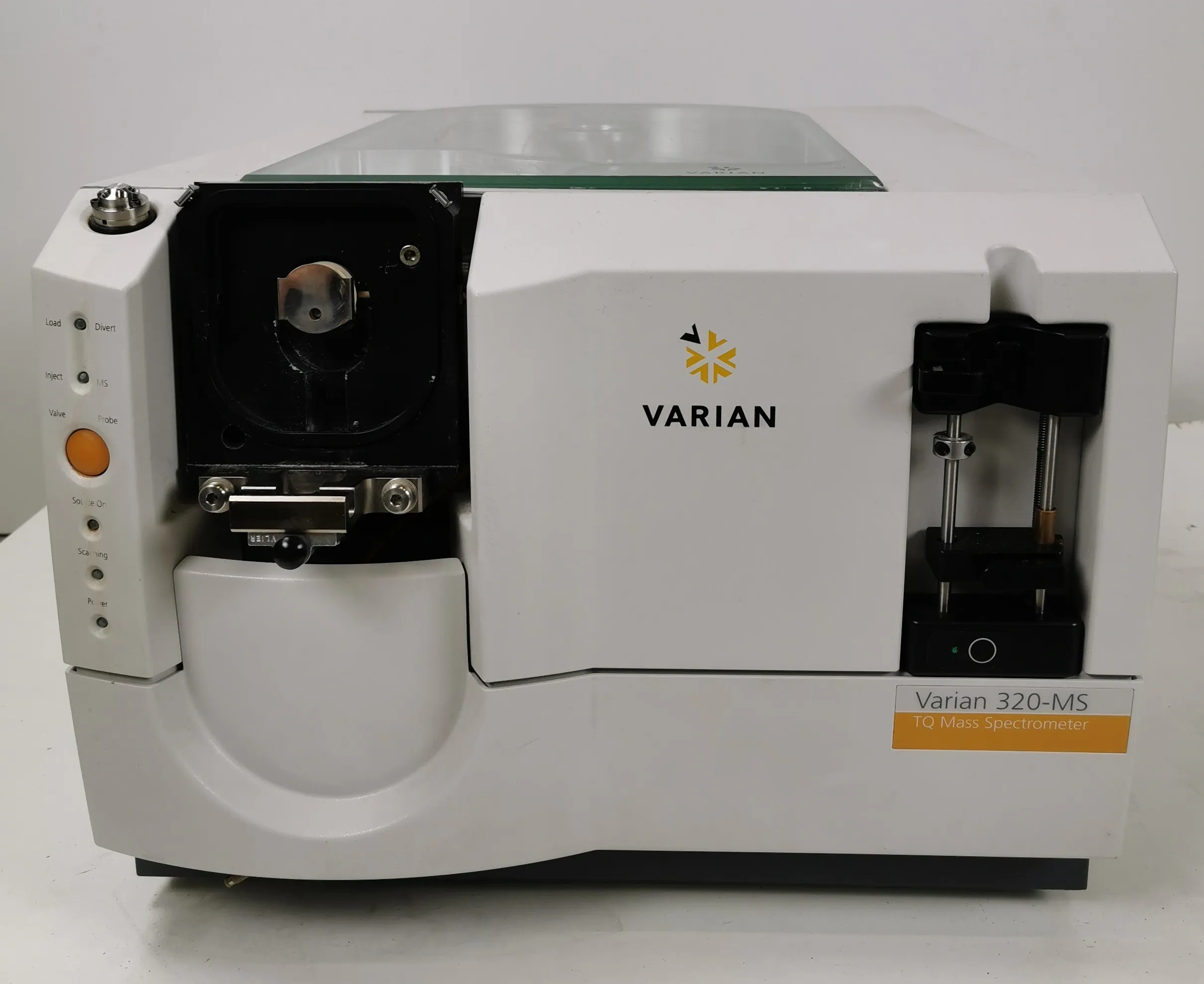 Varian 320-MS TQ Mass Spectrometer