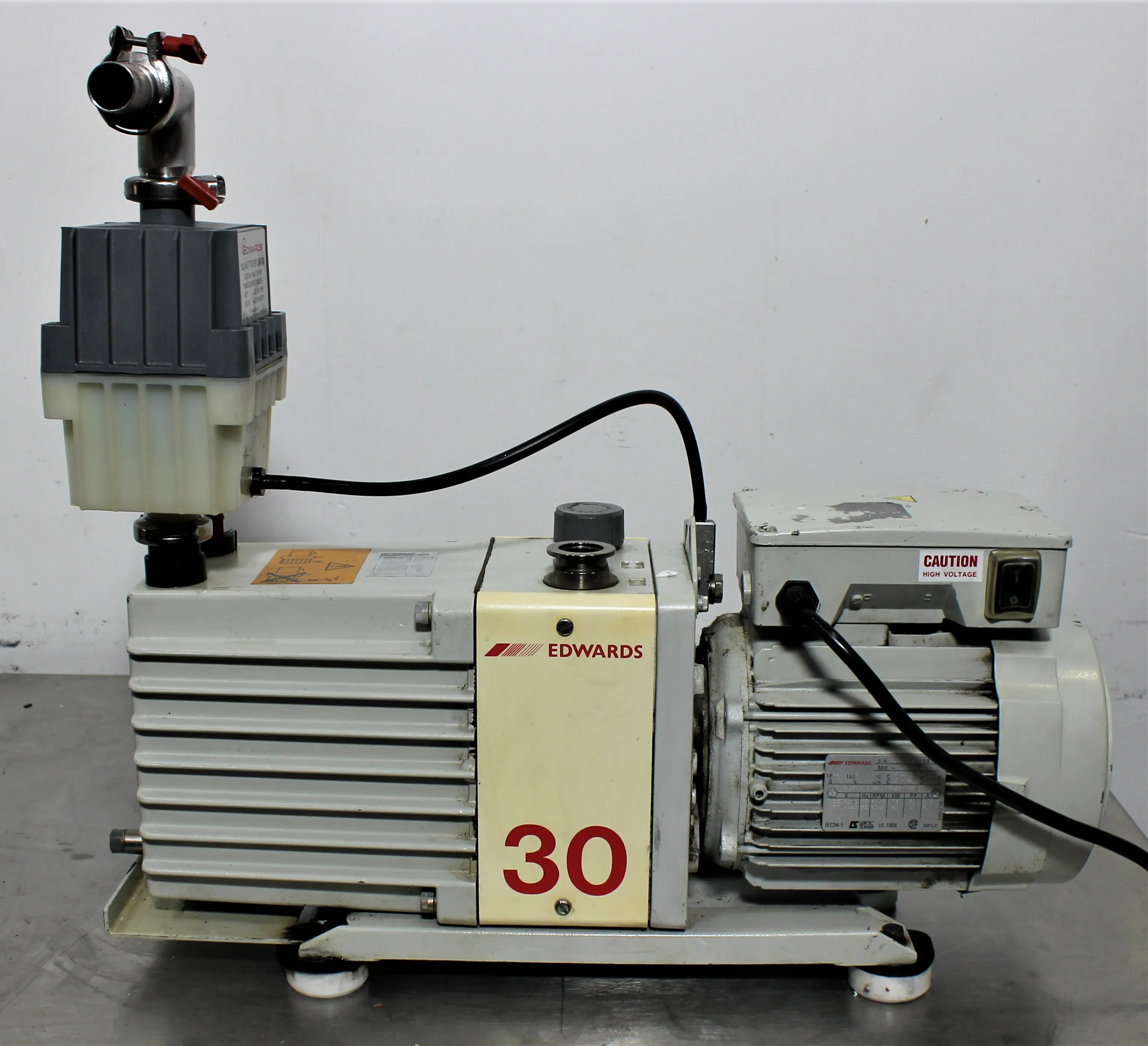 Edwards Vacuum Pump E2M30 Rotary Vane Vacuum Pump 208V