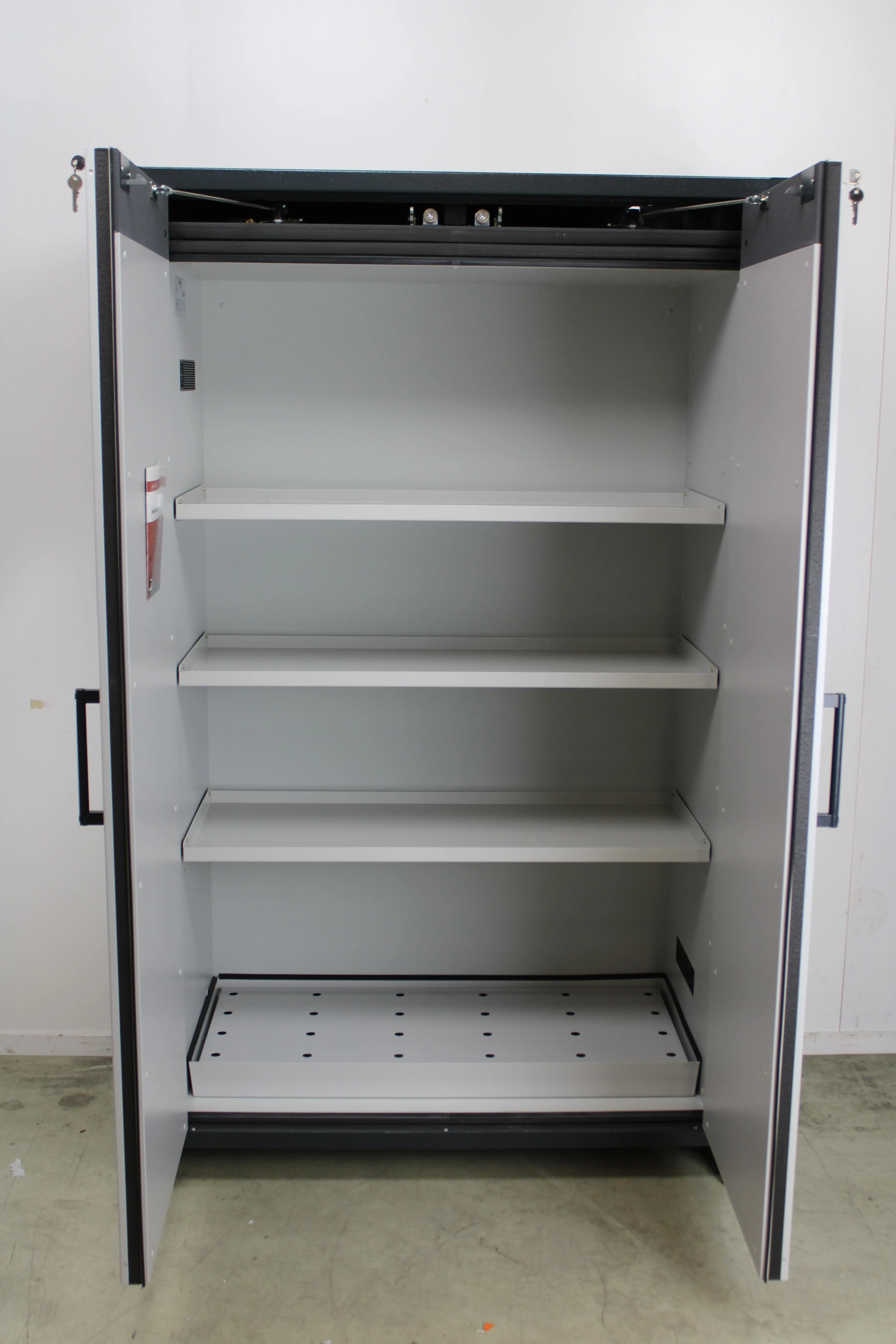 Denios Fire Resistant Safety Cabinet Q90.195.120 3 Shelfs