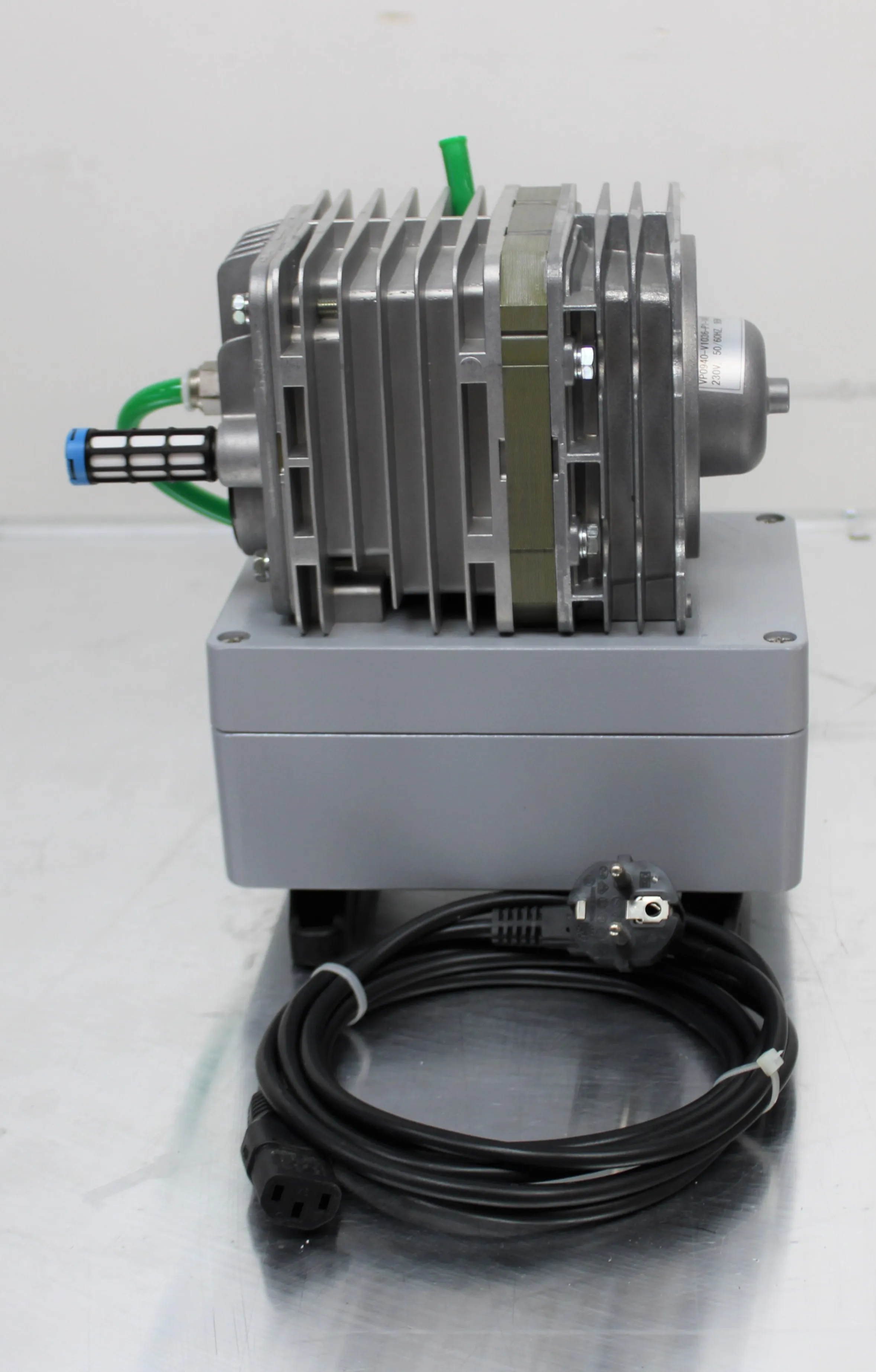 Nitto Kohki Vacuum Pump VP0940-V1036-P1-1411 230V 50/60Hz 95W Japan Quality EU-PLUG