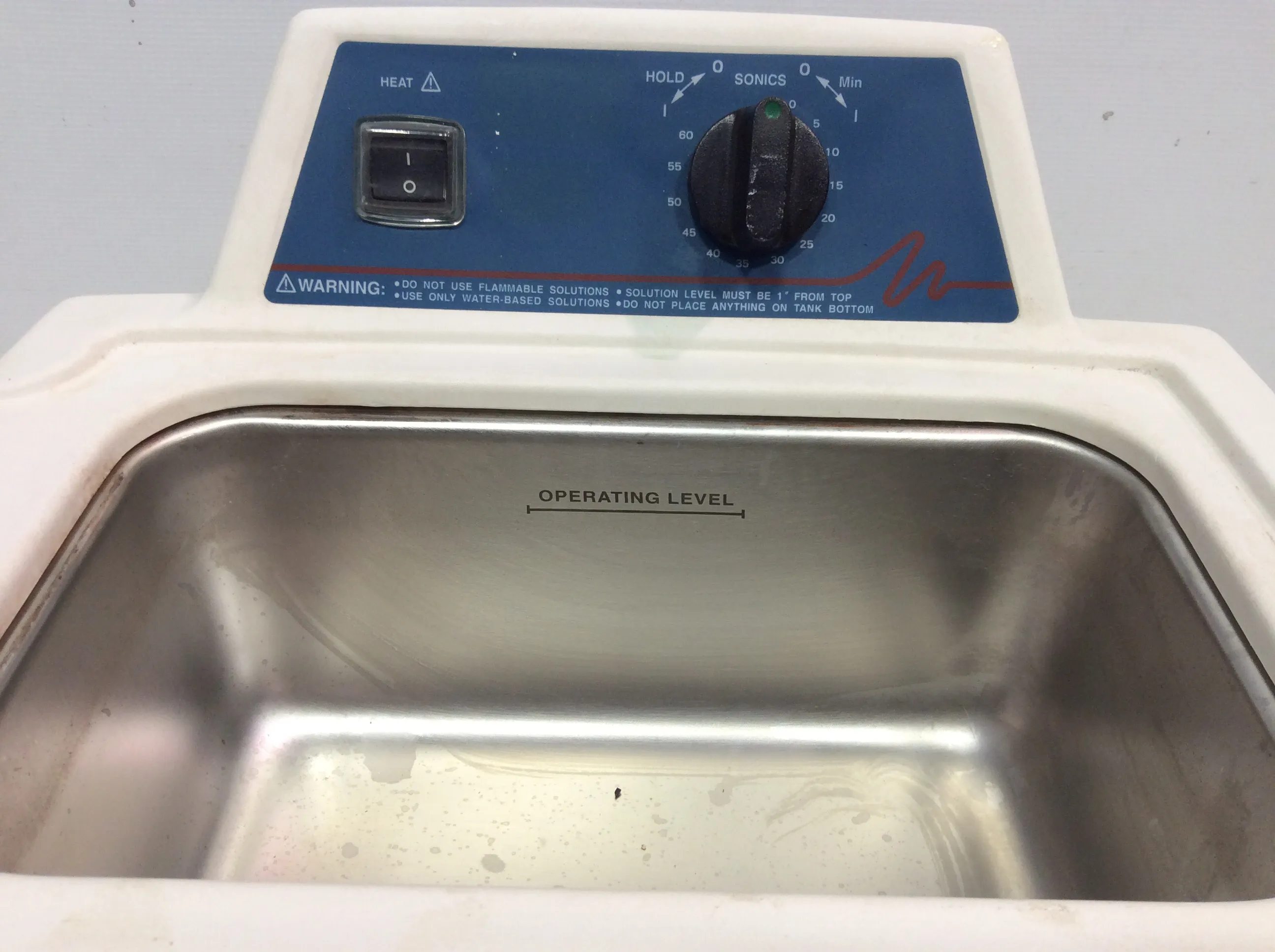 Branson 2510 Ultrasonic Cleaner