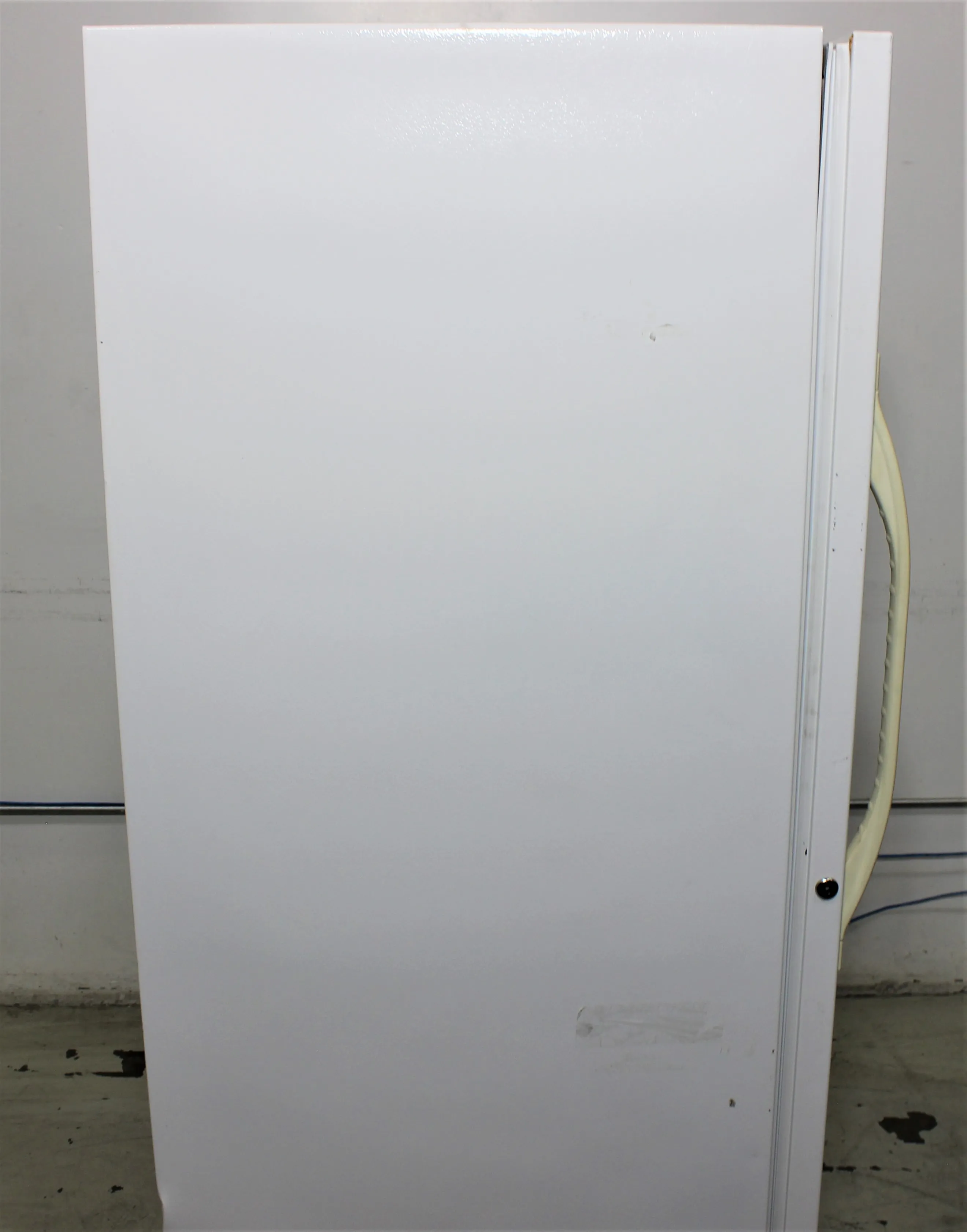 Kenmore Elite Upright Freezer Model 253.26082101 - Used Lab Equipment