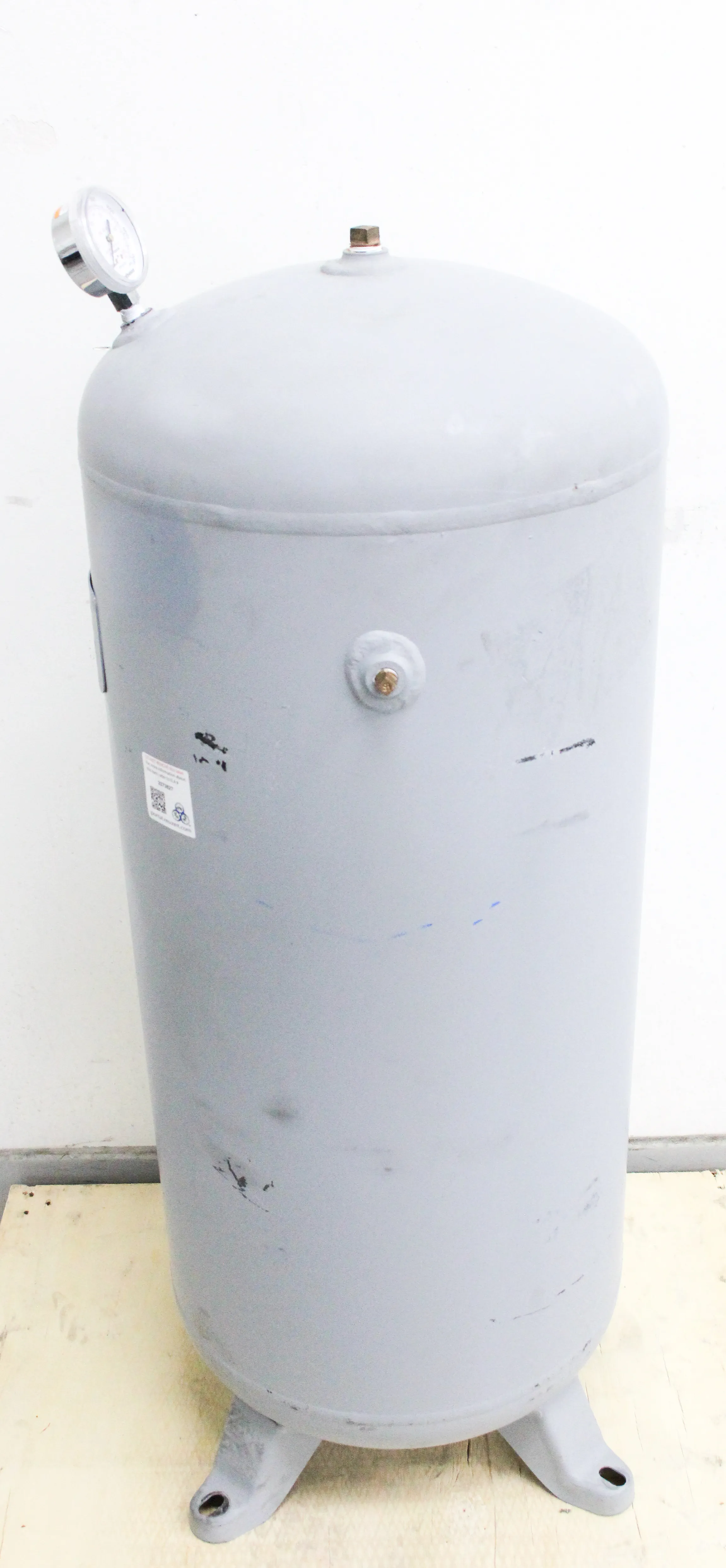 Steel Fab 30 Gallon 200 PSI Vertical Air Receiver Tank Model A10040