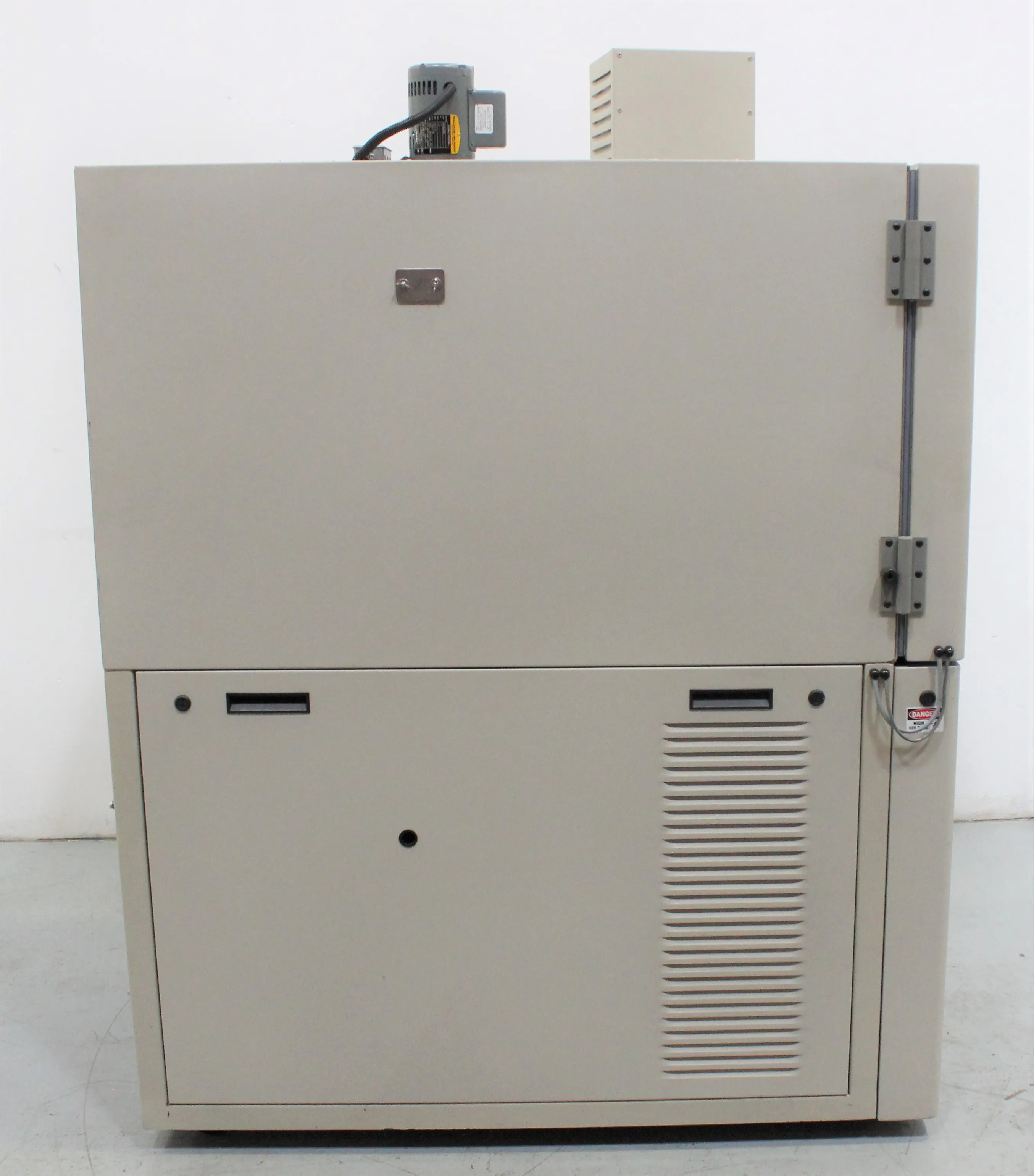 Cincinnati Sub-Zero ZPH-8 Temperature & Humidity Chamber