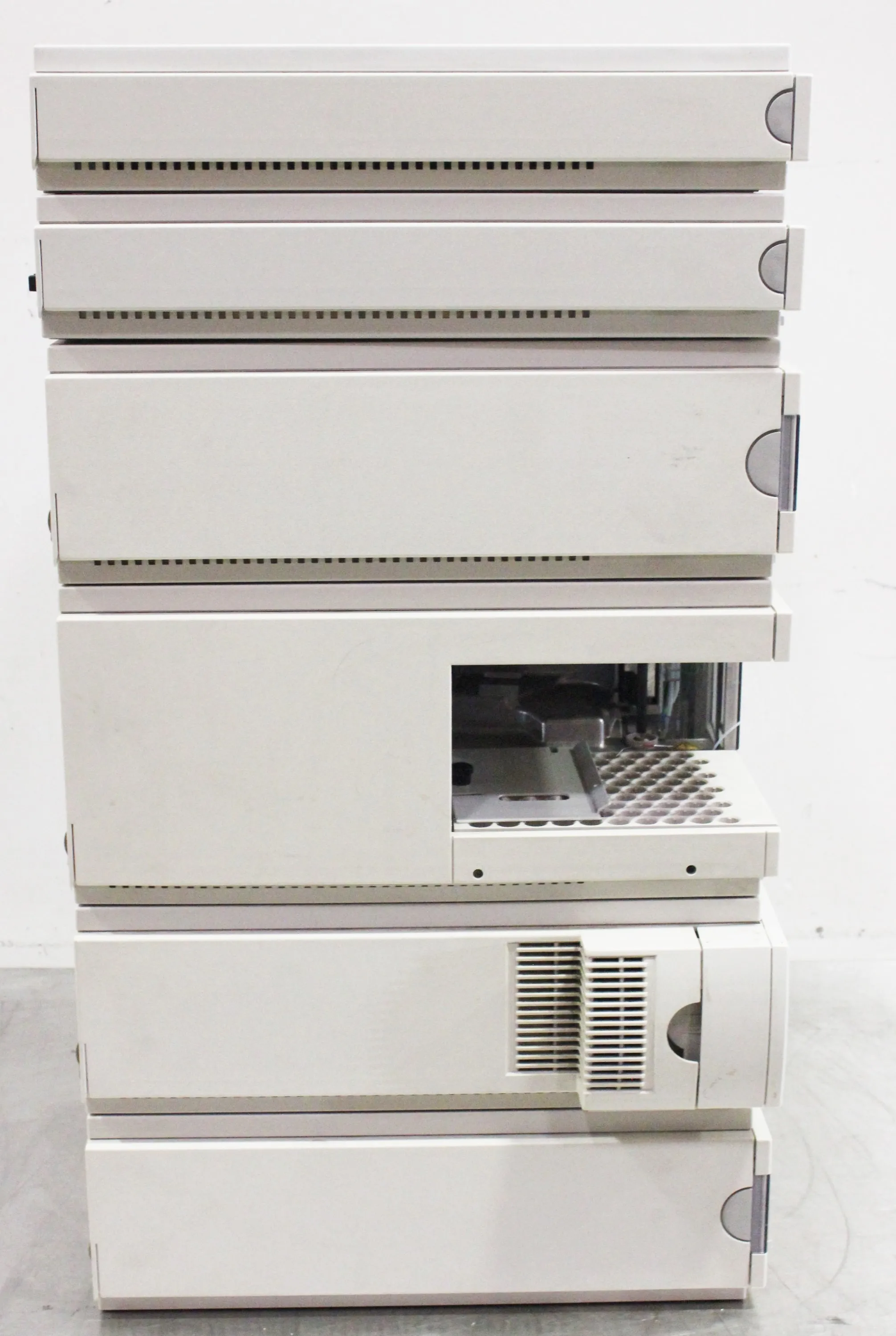 Hewlett Packard 1100 HPLC System with DAD