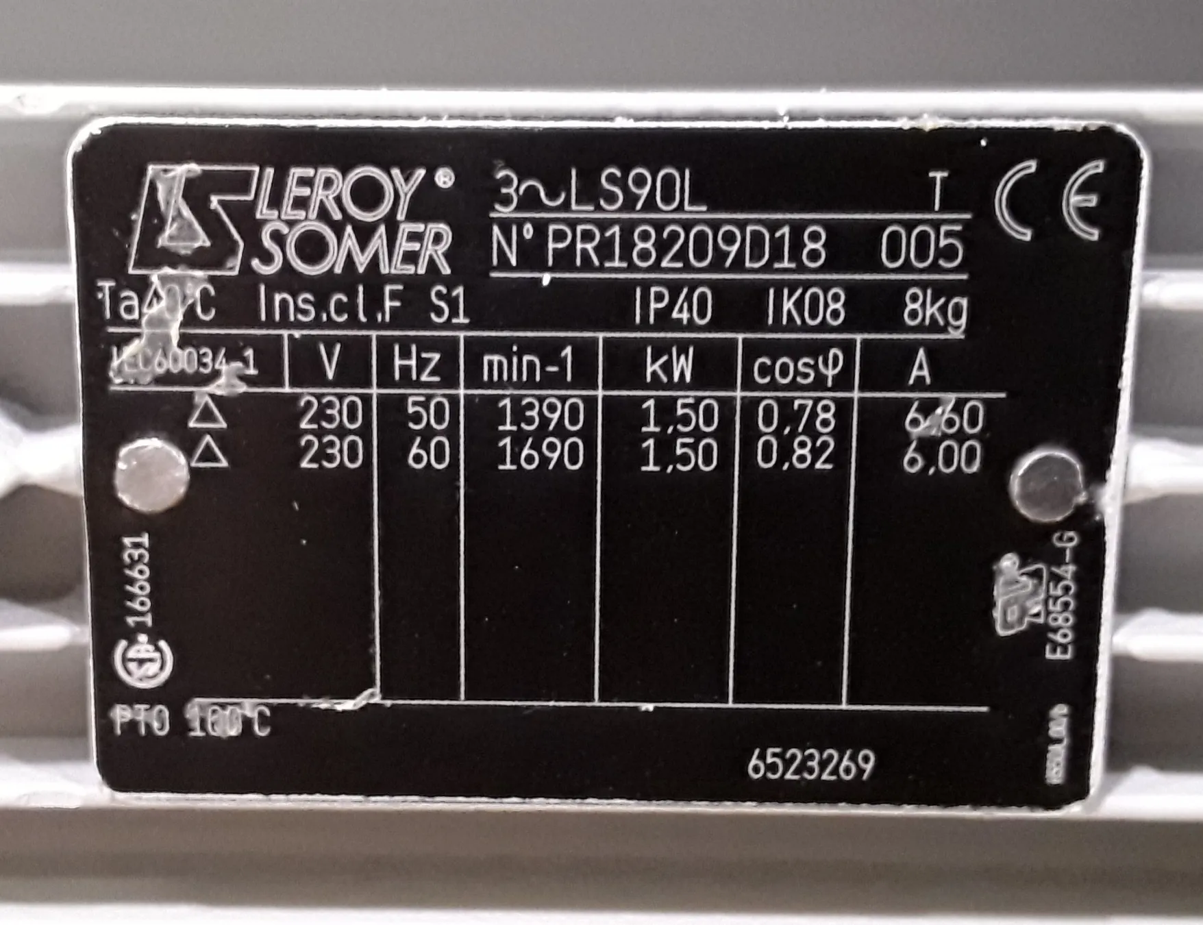 Leybold Sogevac SV65 BI FC Vacuum Pump. 120V/220V, 50Hz/60Hz. Used, Fully Working.