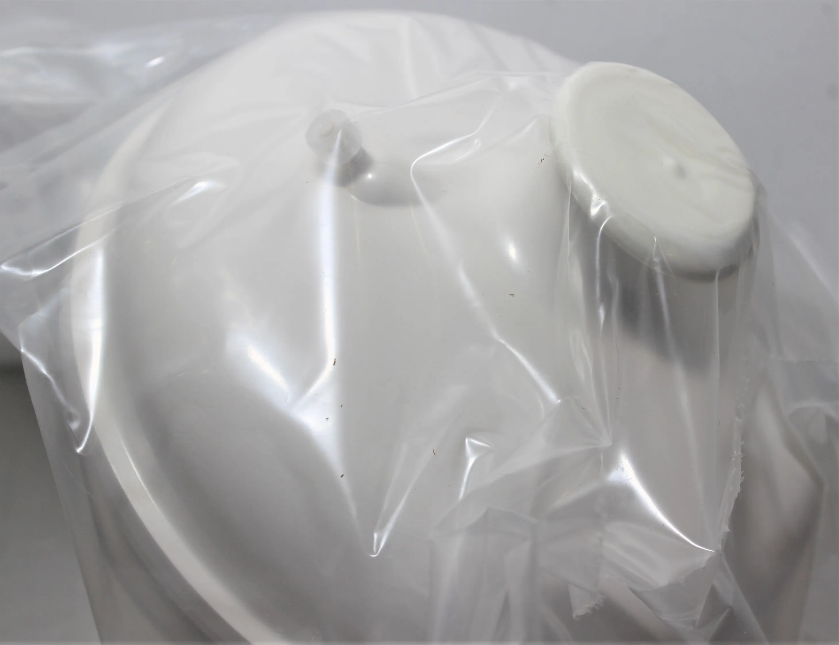 CUNO Zeta Plus Fluid Purification BioCap BCE03A10SP02A TK (Turnkey) New Lab Accessory