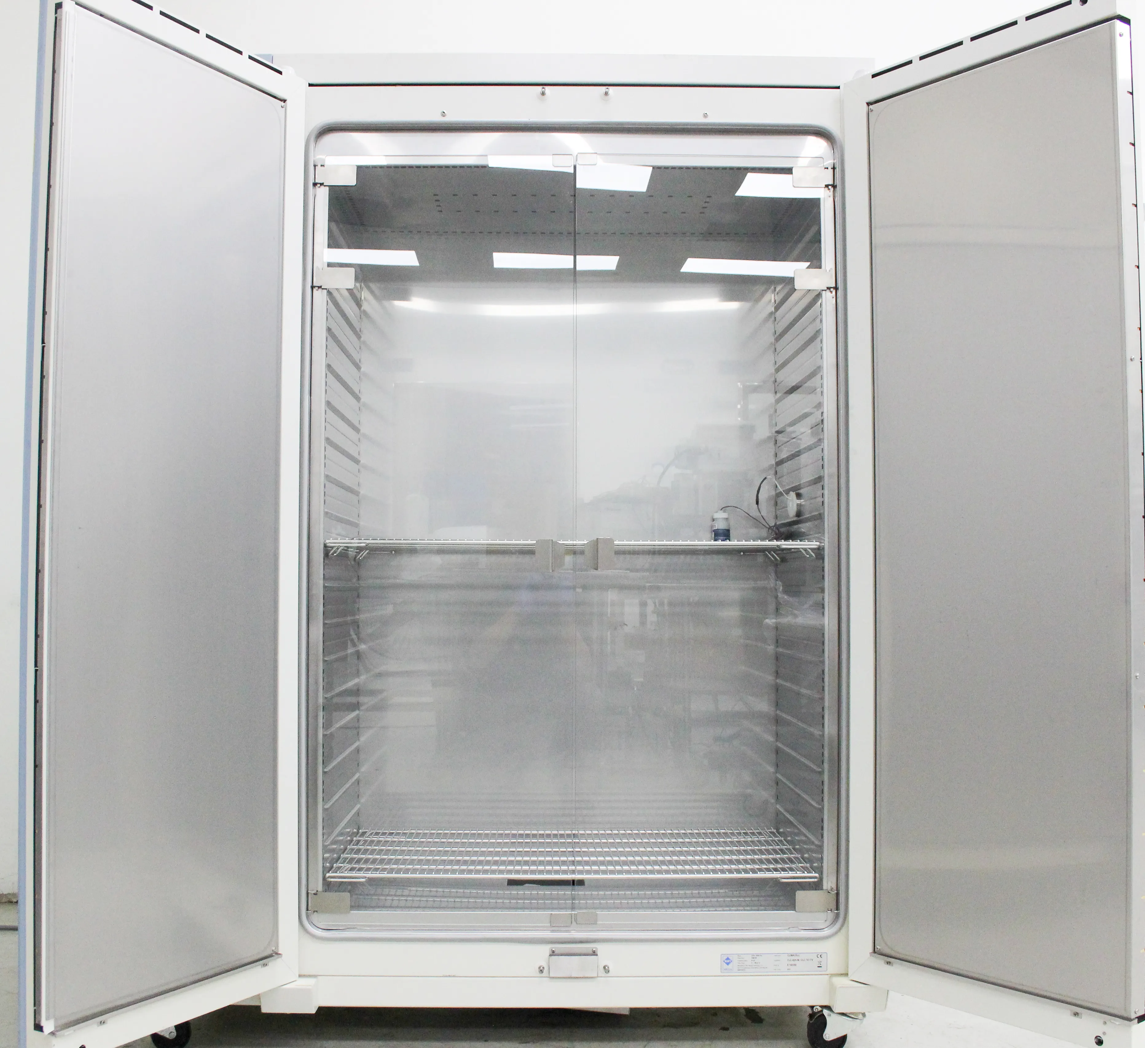 BMT ClimaCell CLC-B2V-M / CLC 707-TV Cooling Incubator with Controlled Humidity