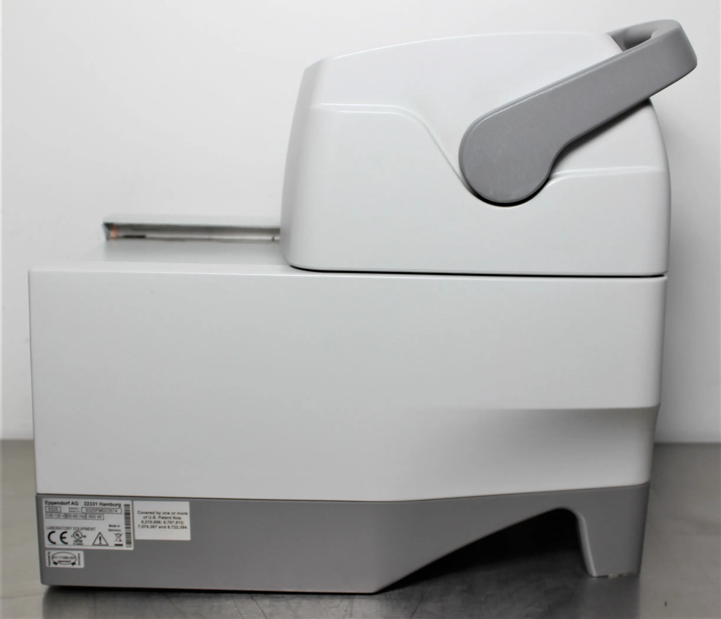 Eppendorf Pro S 6325 Vapor protect PCR System