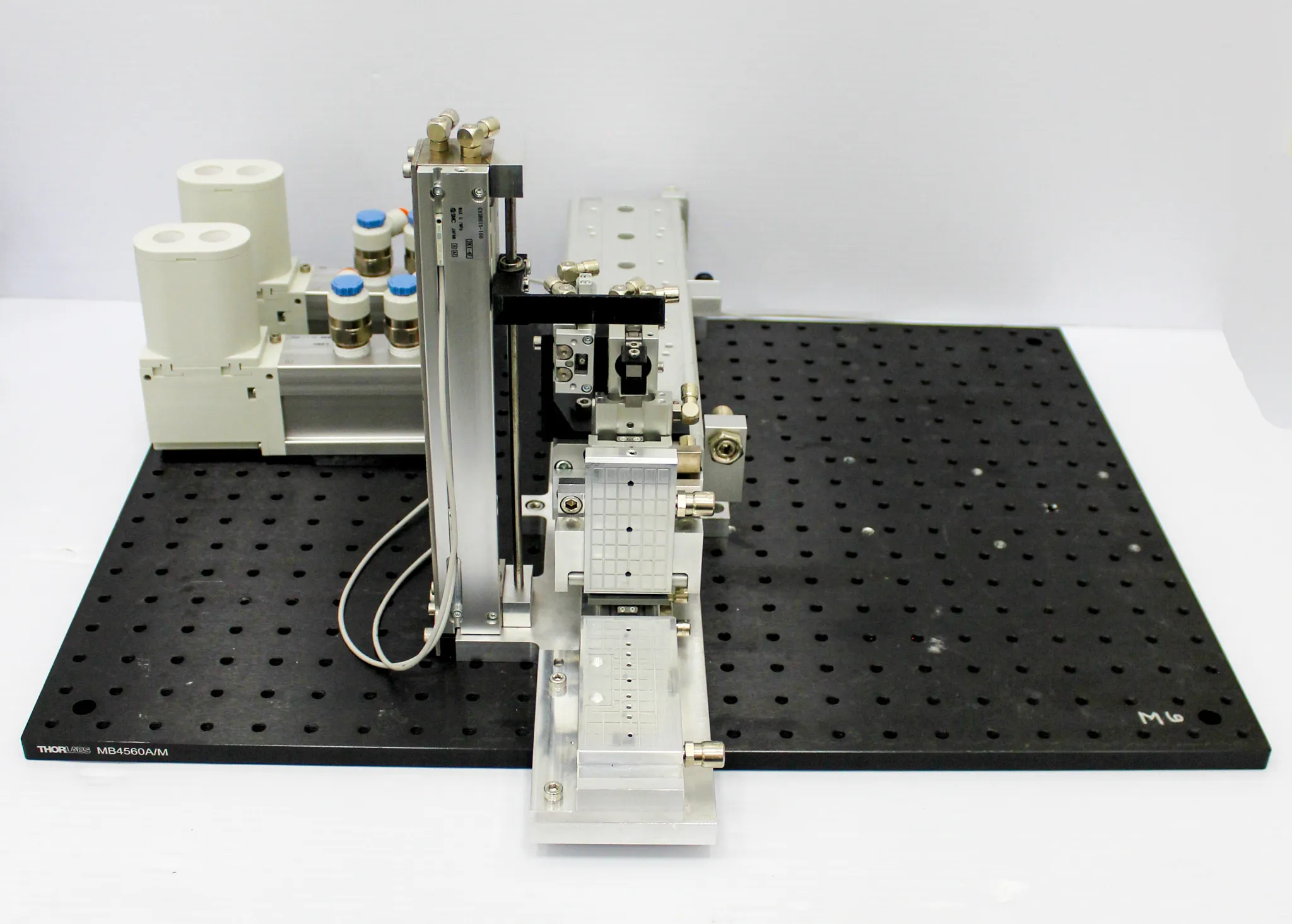 THORLABS MB4560A/M Custom Base Controlling Thermal Expansion SMC