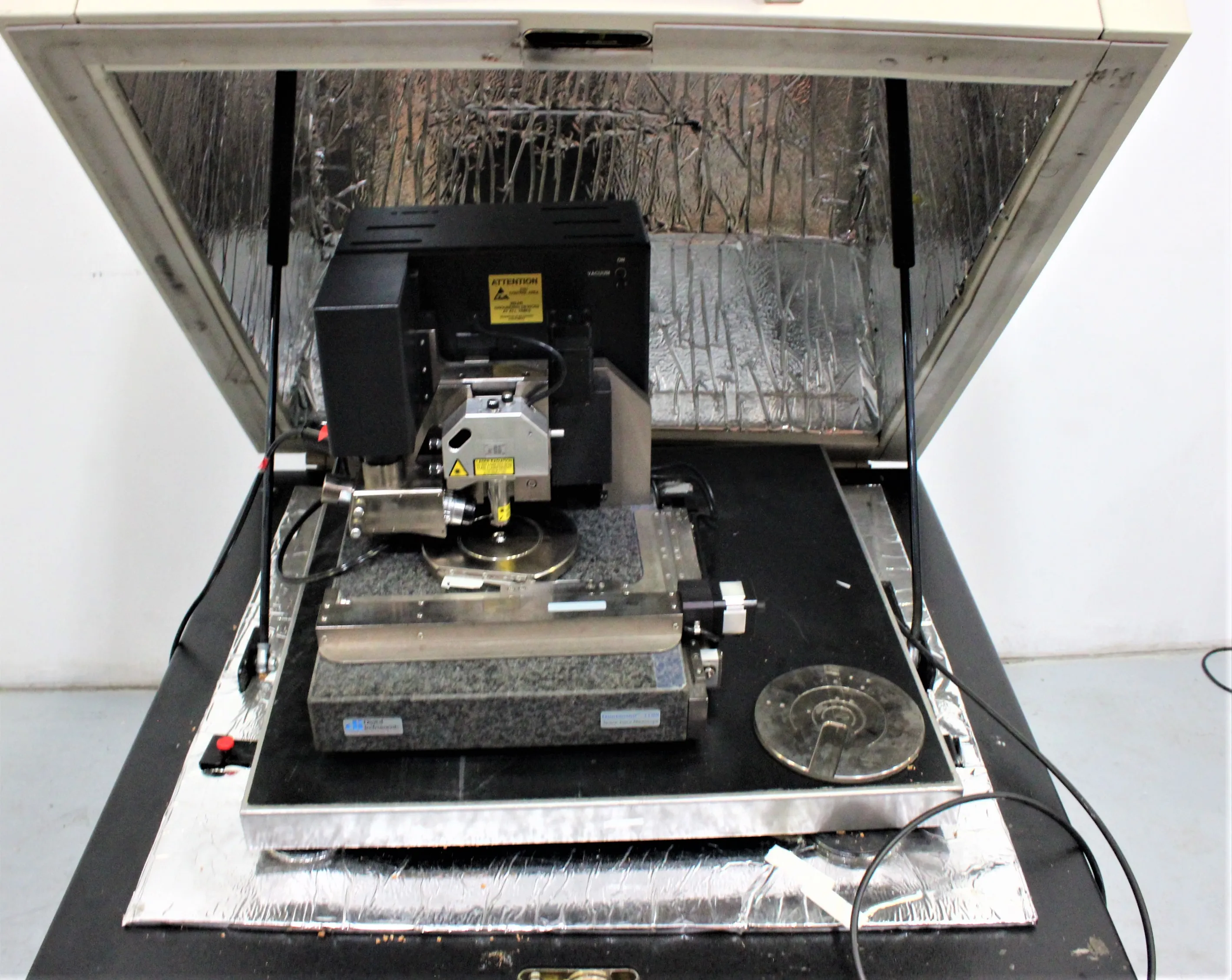 Digital Instruments Dimension 3100 Atomic Force Microscopy (AFM)