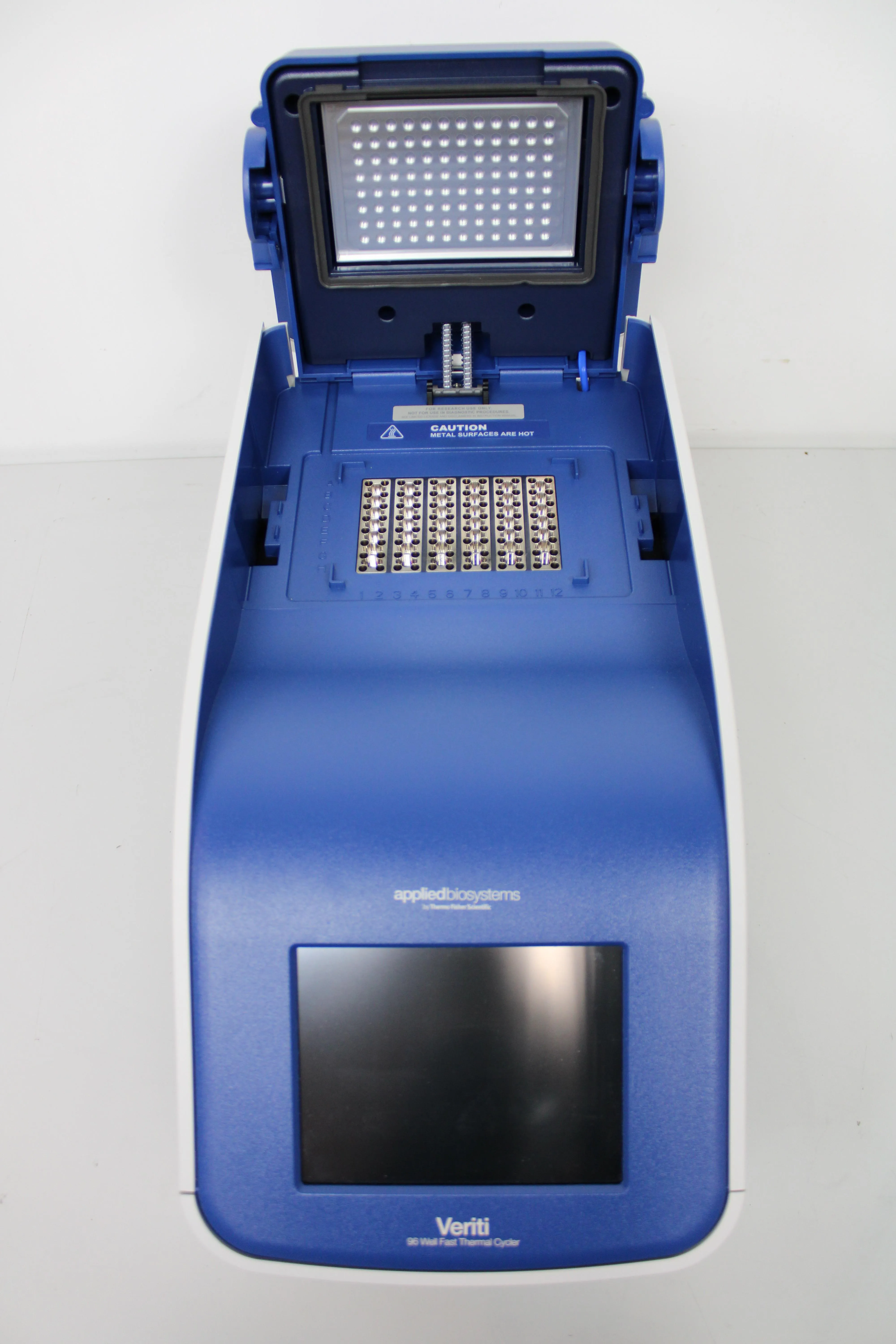 Applied Biosystems Veriti 96-Well Fast Thermal Cycler 4375305