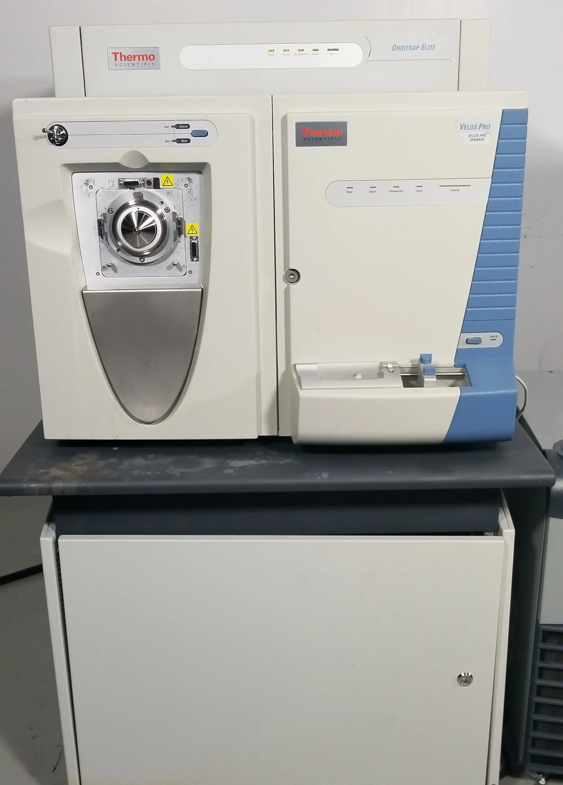 Thermo Fisher Orbitrap Elite & Velos Pro LTQ Mass Spectrometer SN03046B