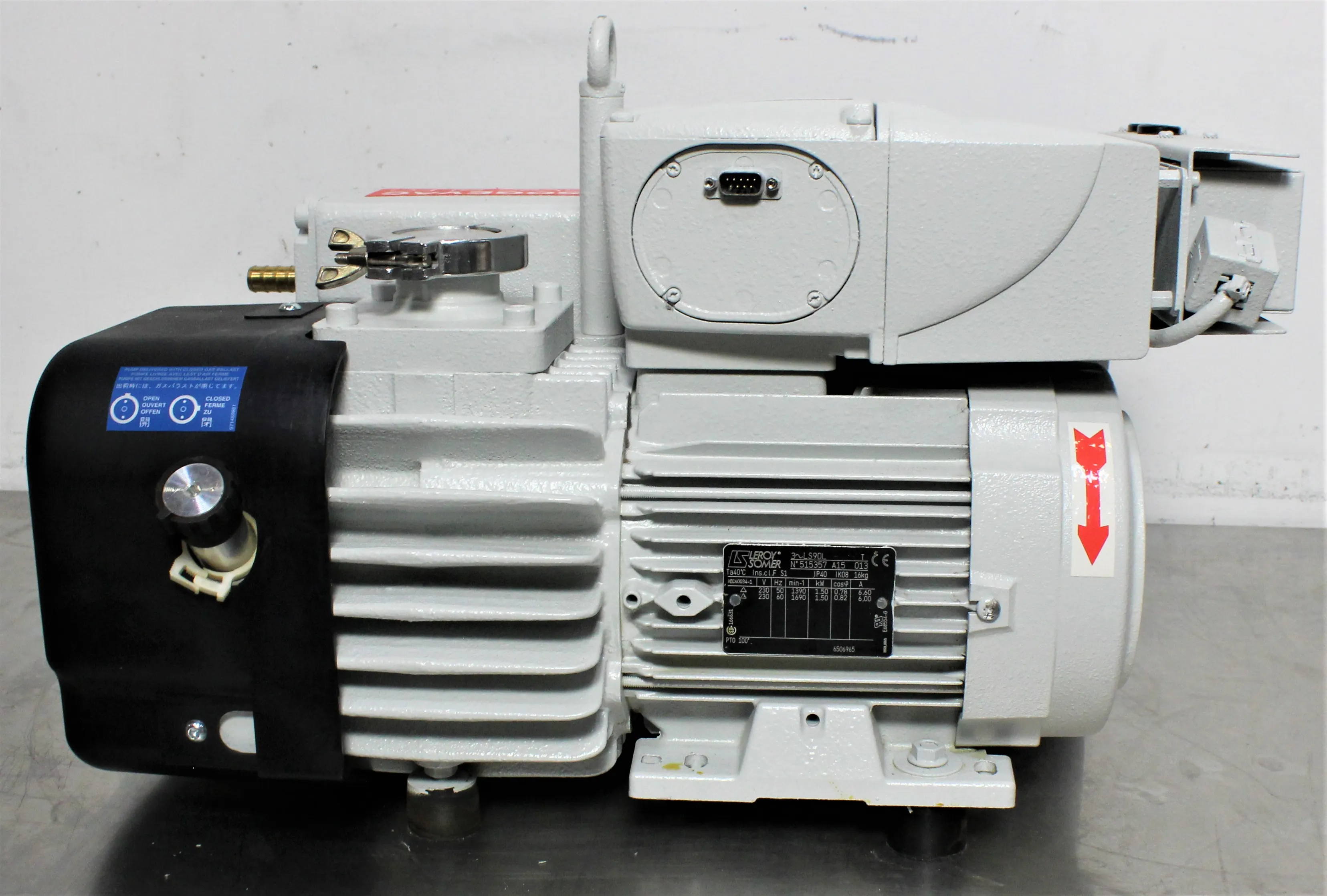 Leybold Sogevac SV40/65 BI FC Vacuum Pump