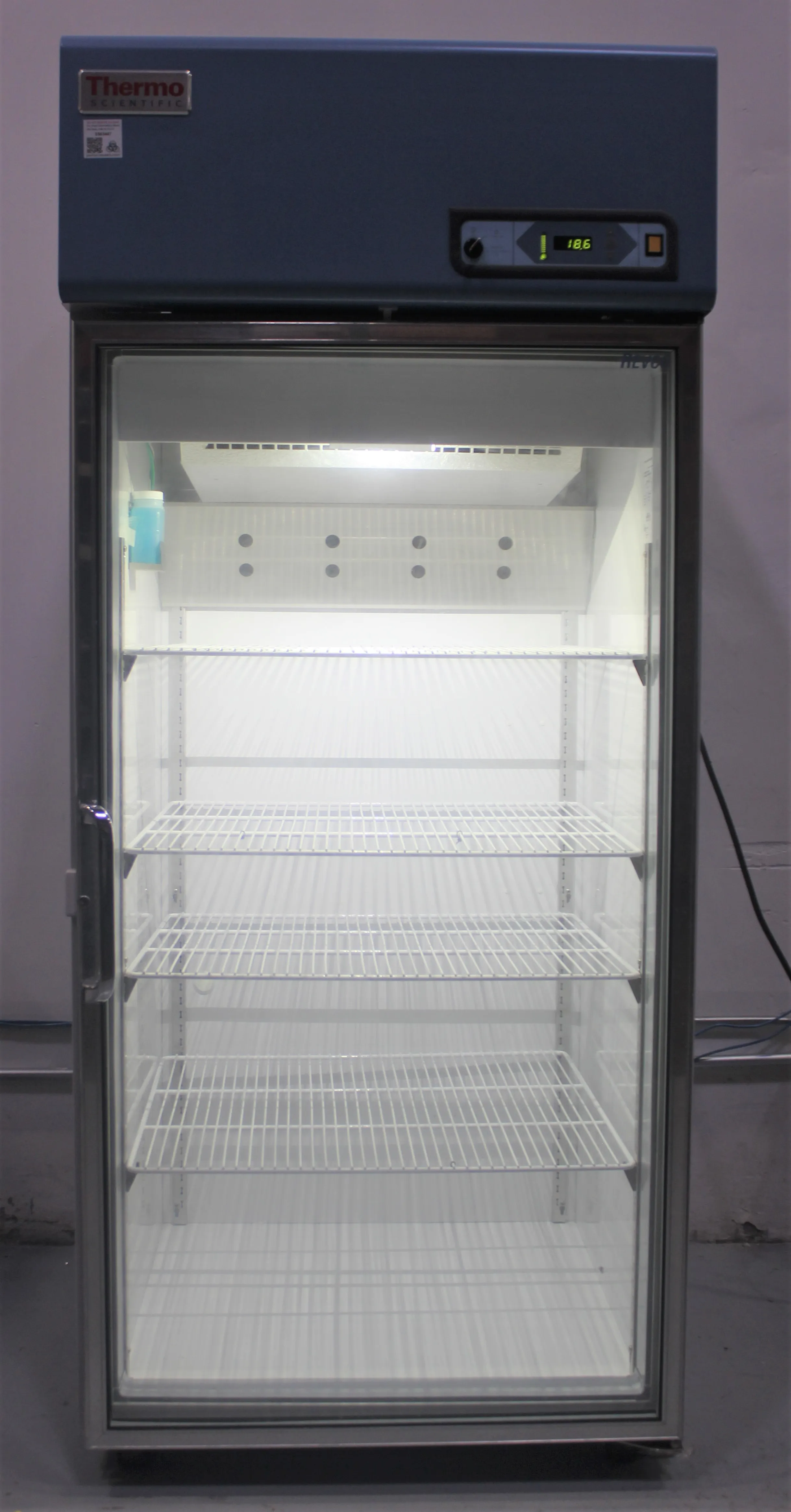 Thermo Scientific Revco Laboratory Refrigerator with Glass Doors RGL3004A 120V 60Hz US