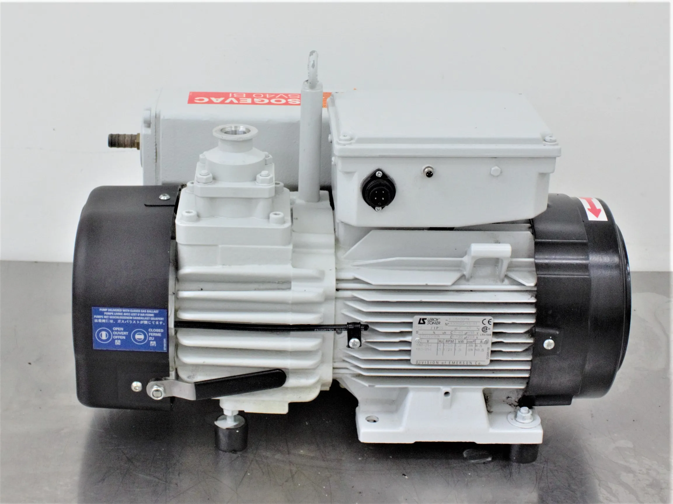 Sogevac SV-40 BI Vacuum Pump