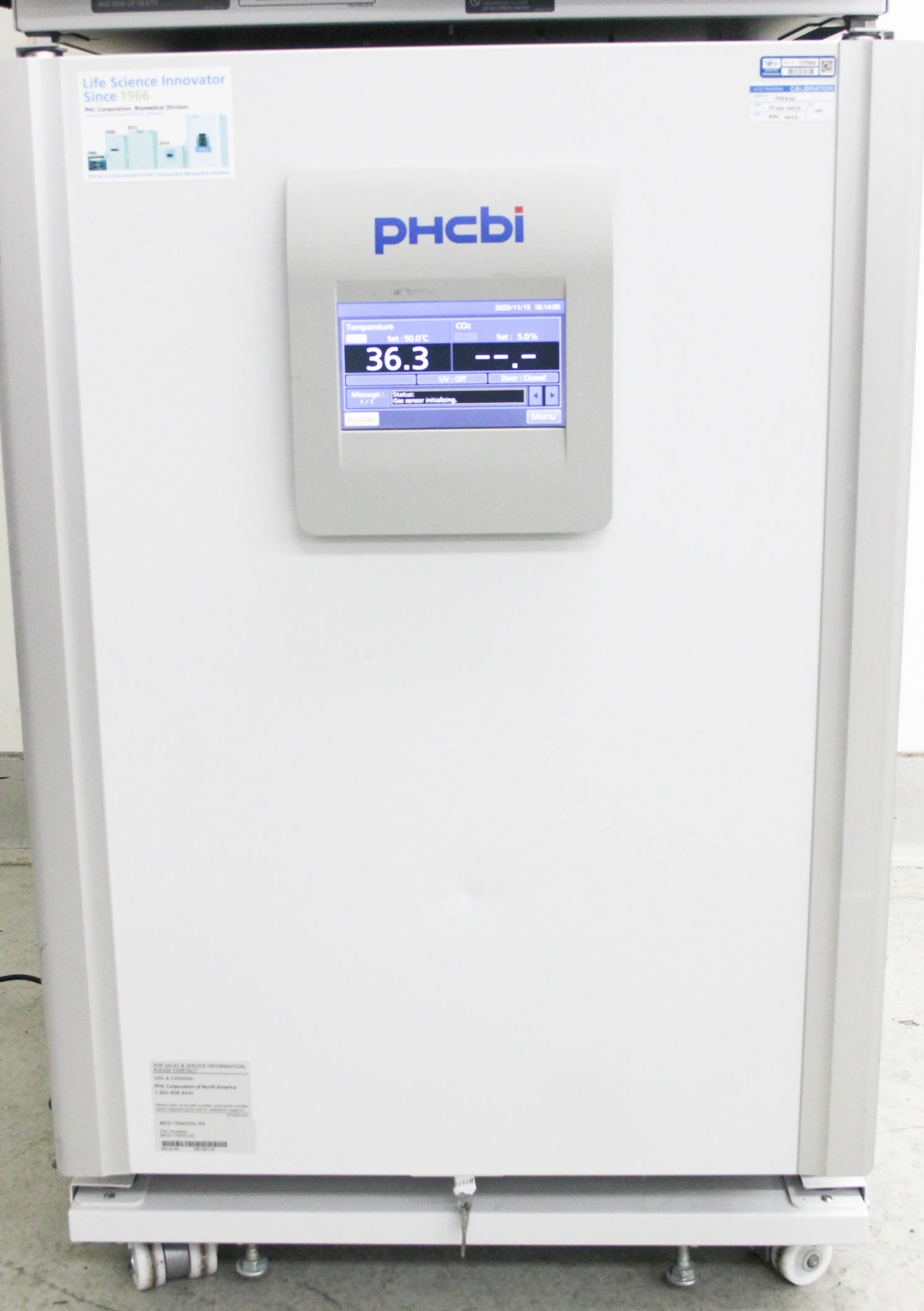 PHCBI Cell-IQ Series 5.8 cu.ft. CO2 Laboratory Incubator MCO-170AICUVL-PA