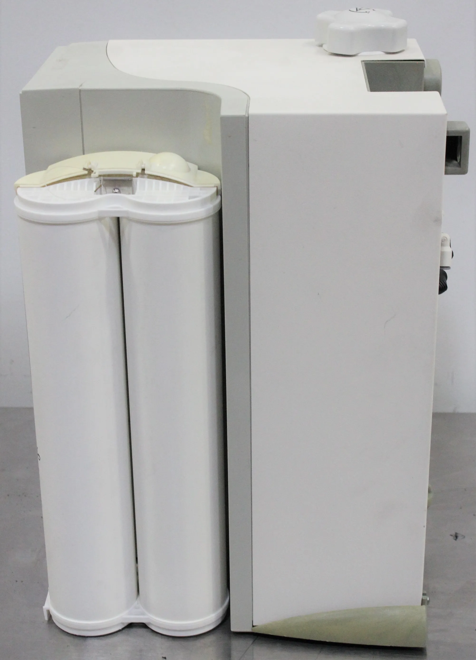 Millipore ZLXS6005Y Water Purification System