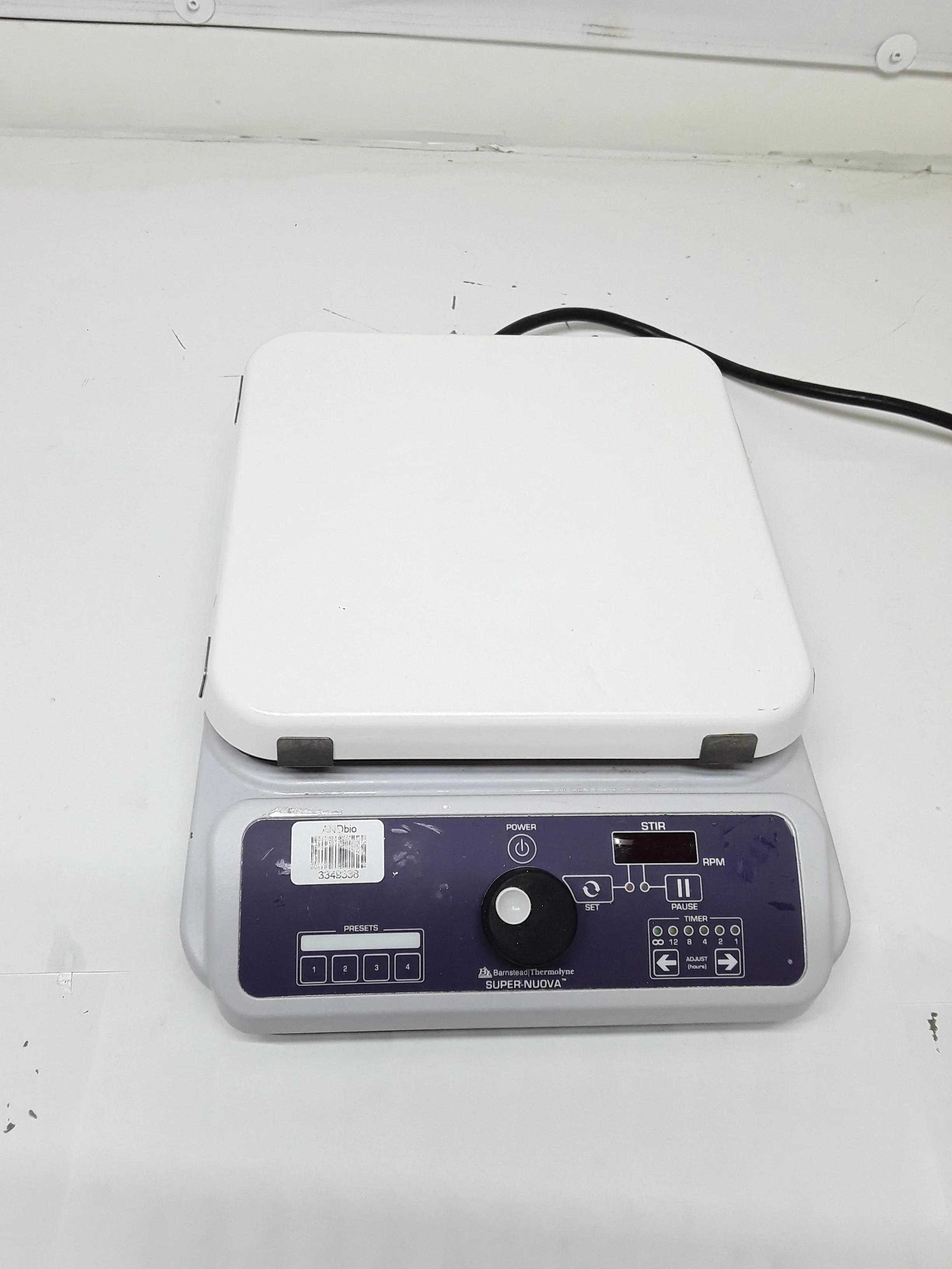 Barnstead Thermolyne Super-Nuova S133935 Digital Magnetic Stirrer