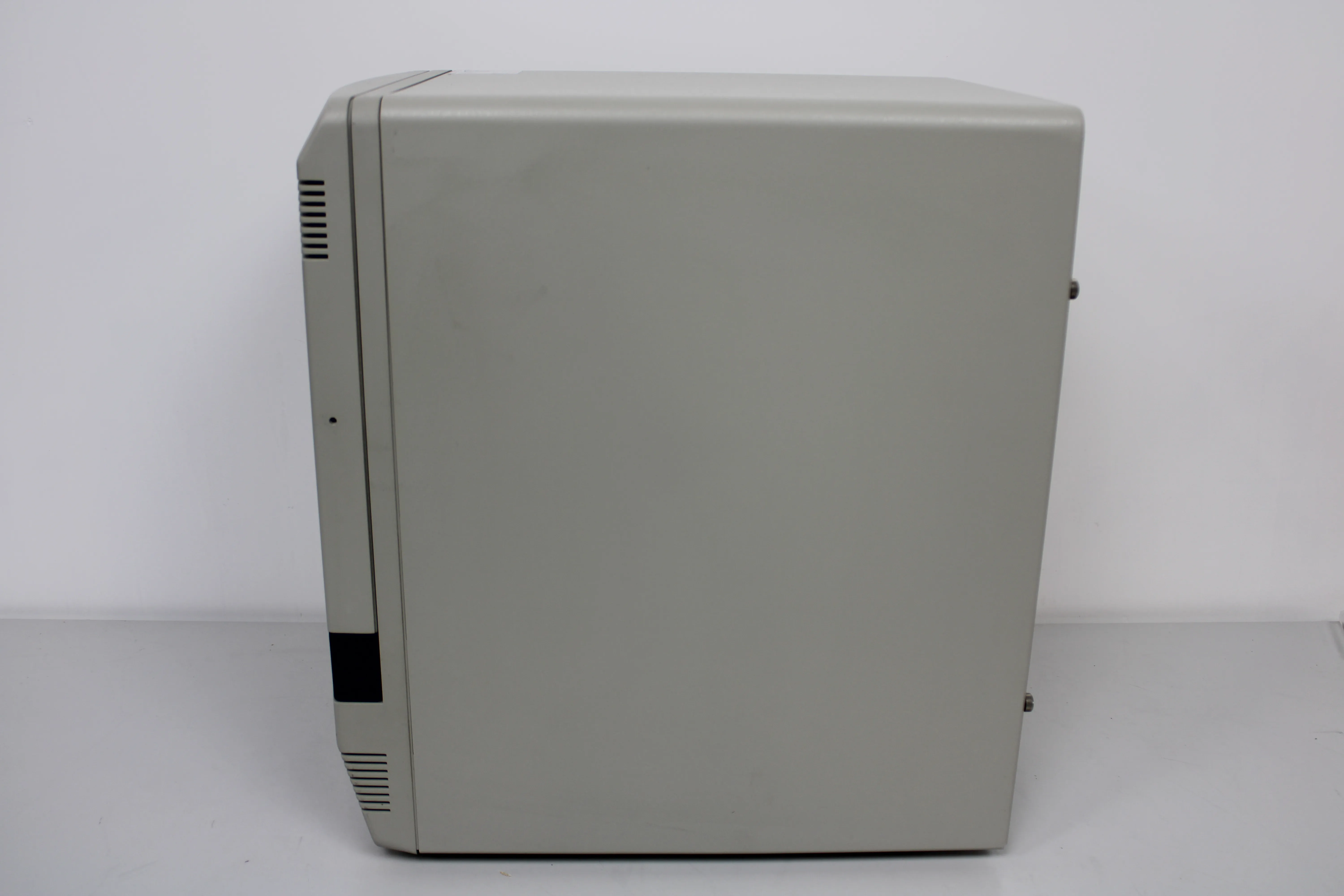 Used Applied Biosystems 7300 Real-Time PCR System 240V