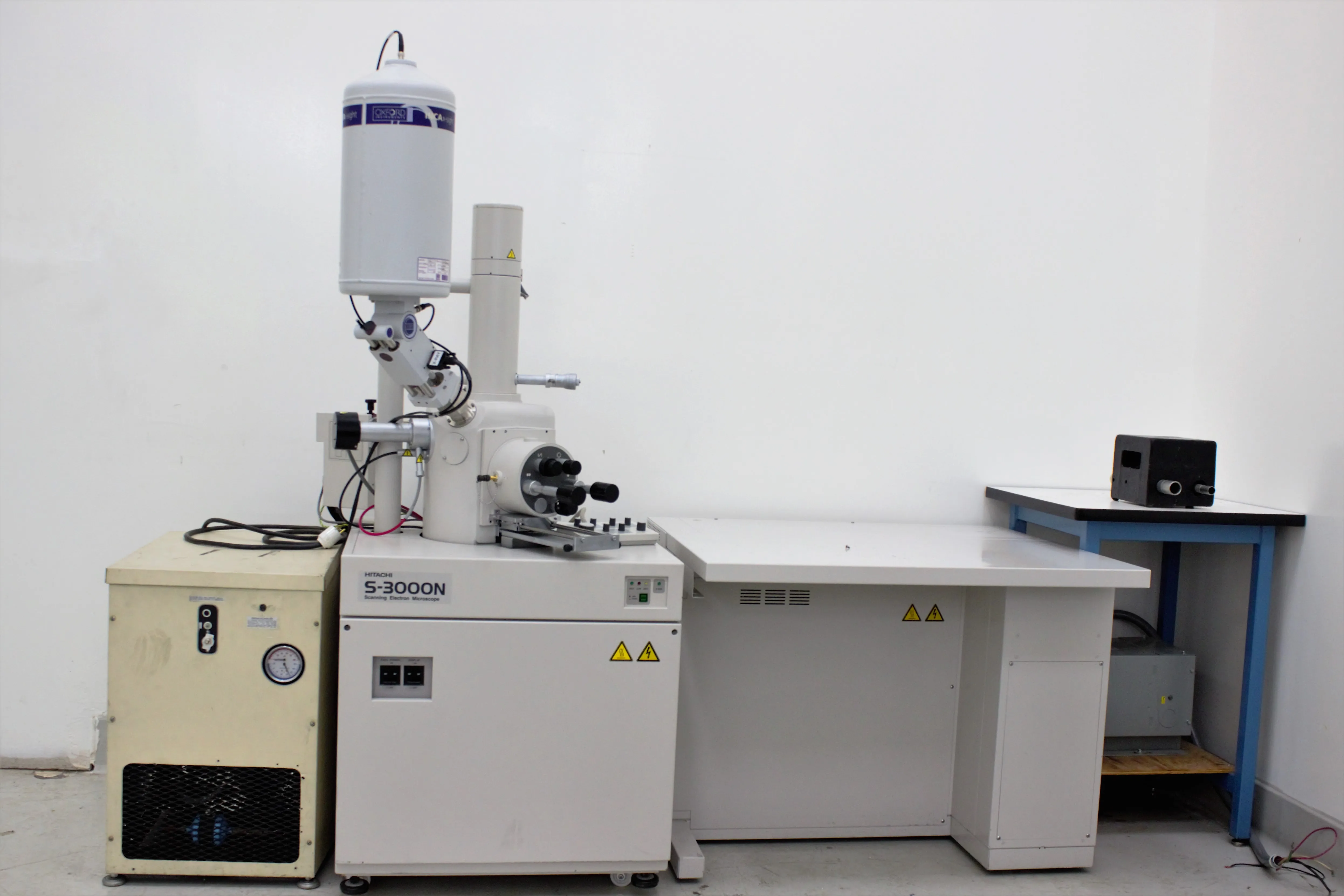 Hitachi S-3000N Scanning Electron Microscope