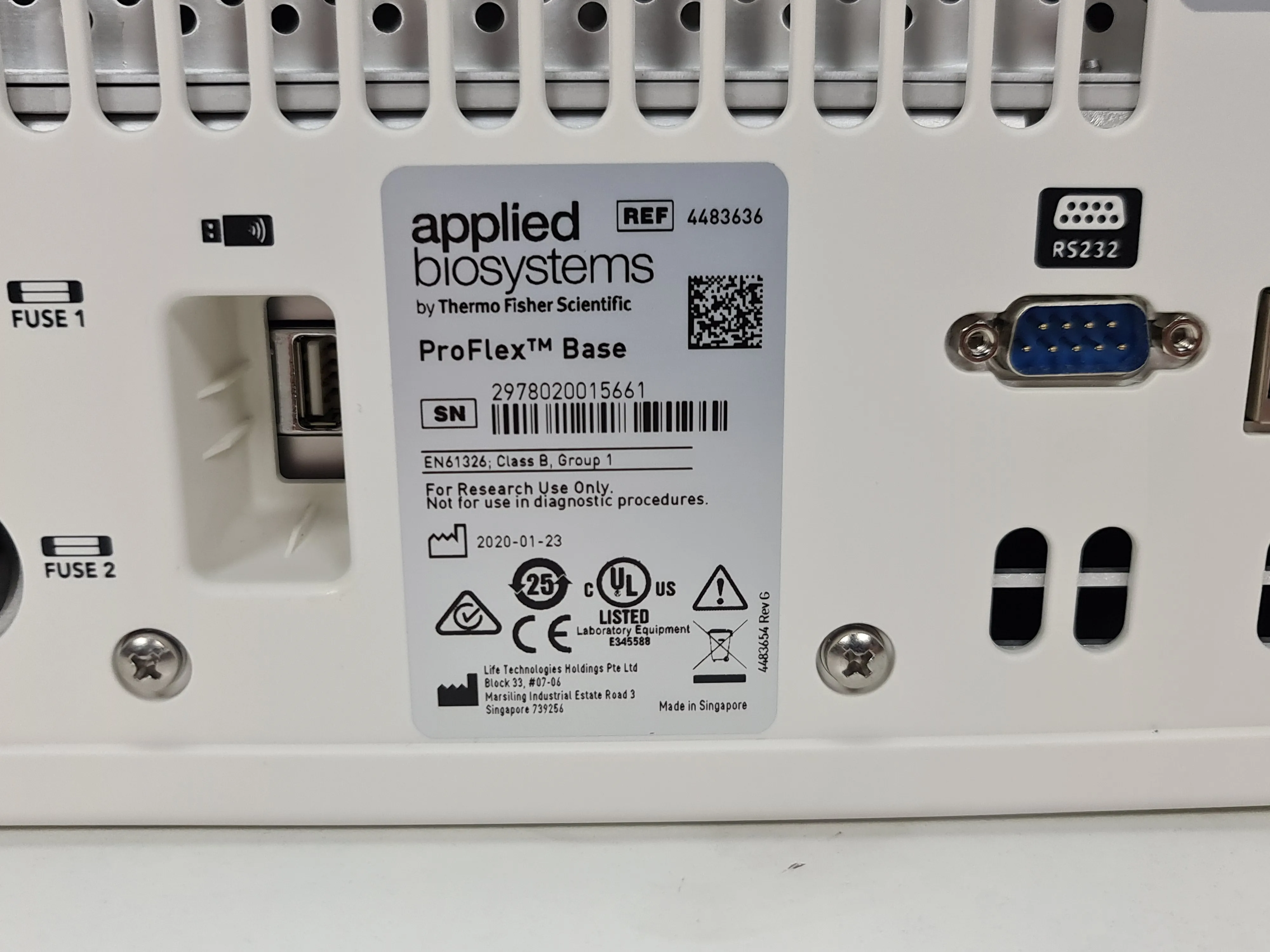 Applied Biosystems ProFlex PCR Thermal Cycler