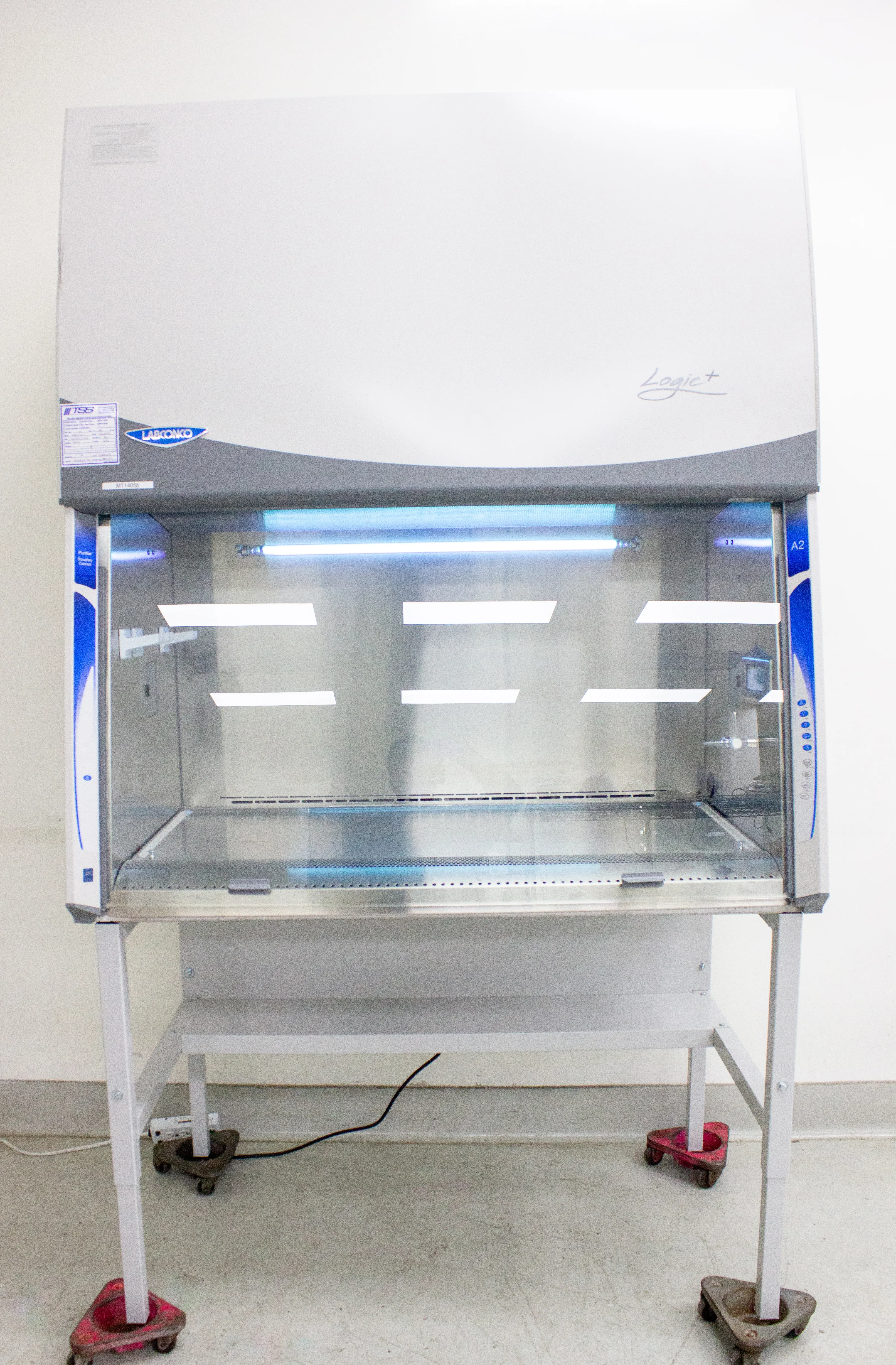 Labconco Class II, Type A2 Biosafety Cabinet Cat# 302481101