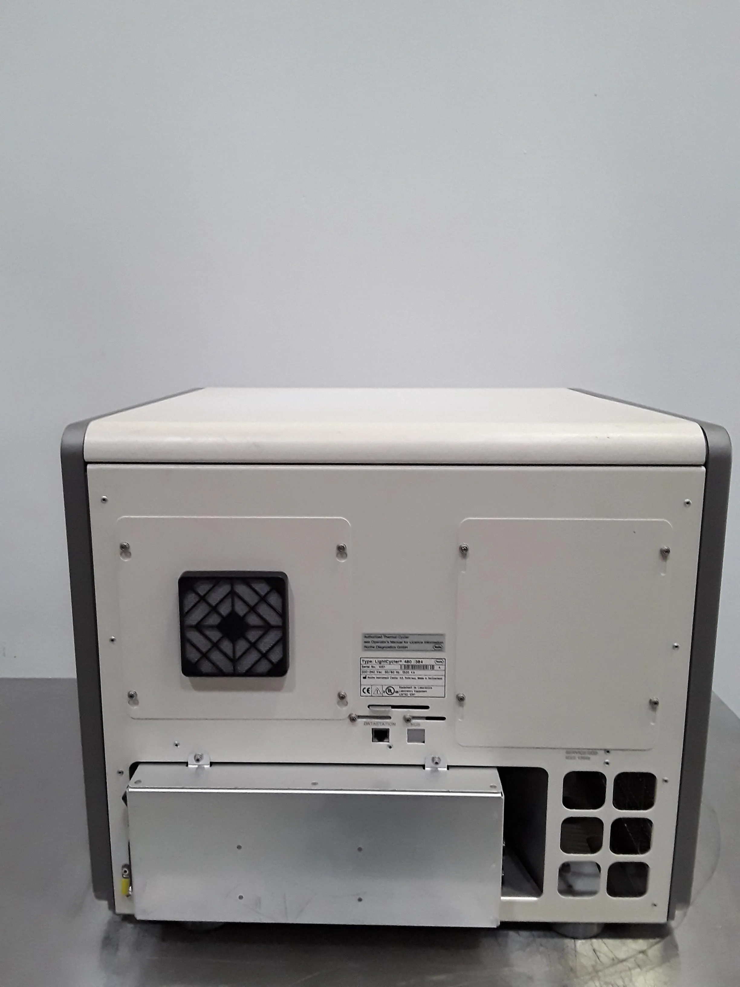 Roche LightCycler 480 Real-Time PCR System - Needs Repairs - AS-IS - 240V 50Hz/60Hz