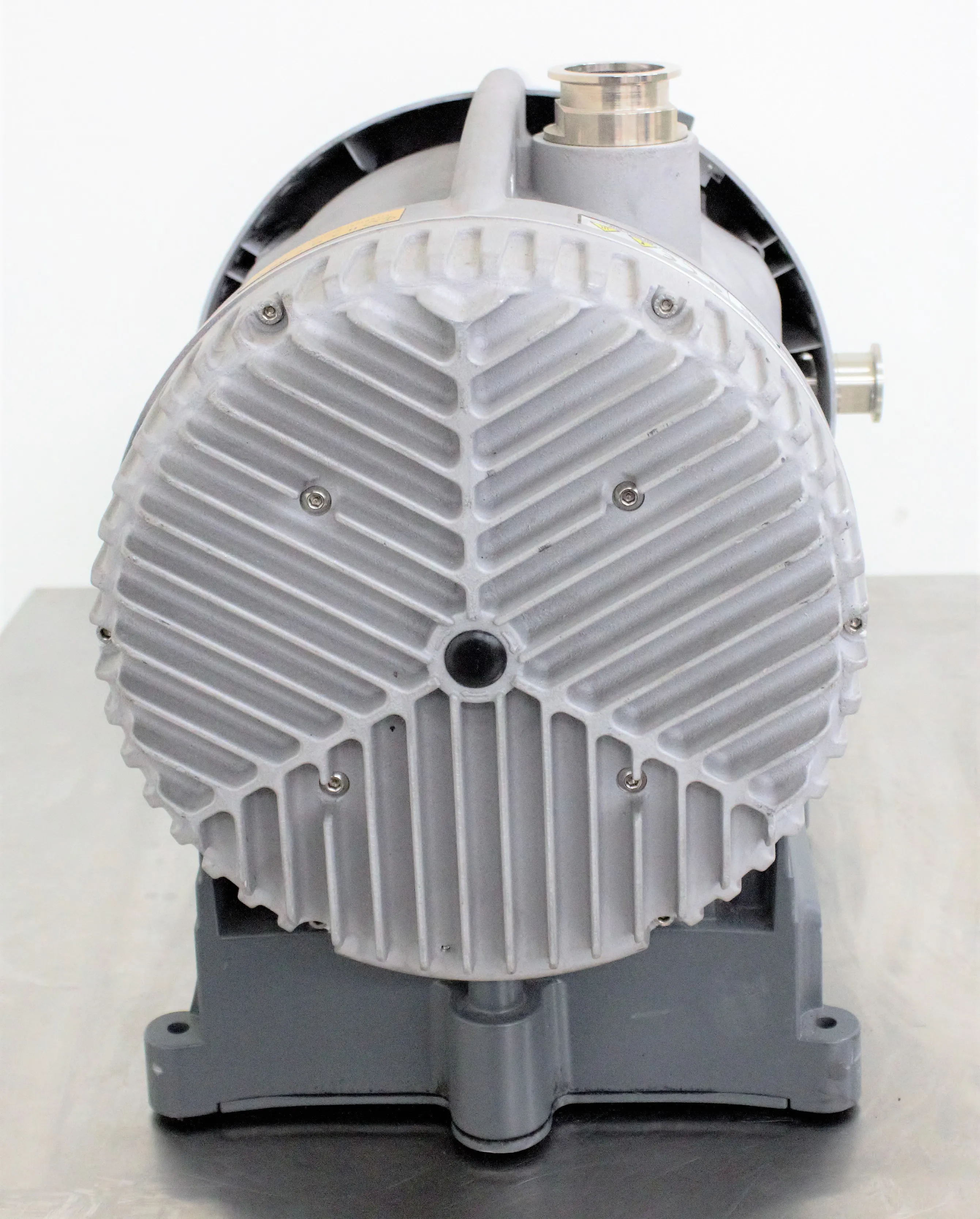 Used Edwards XDS35i Oil-Free Dry Scroll Vacuum Pump by REUZEit