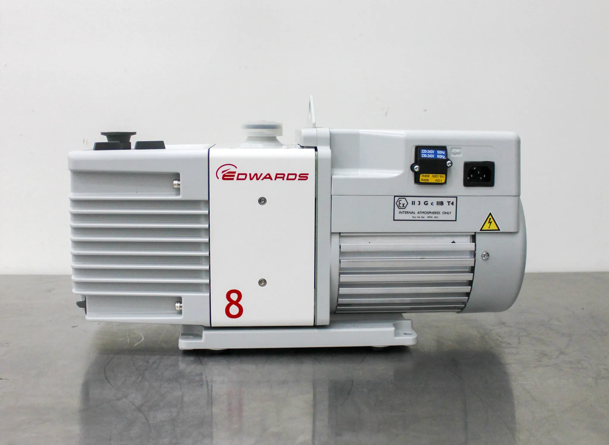 Edwards RV8 A654-01-903 Dual Rotary Vane Vacuum Pump