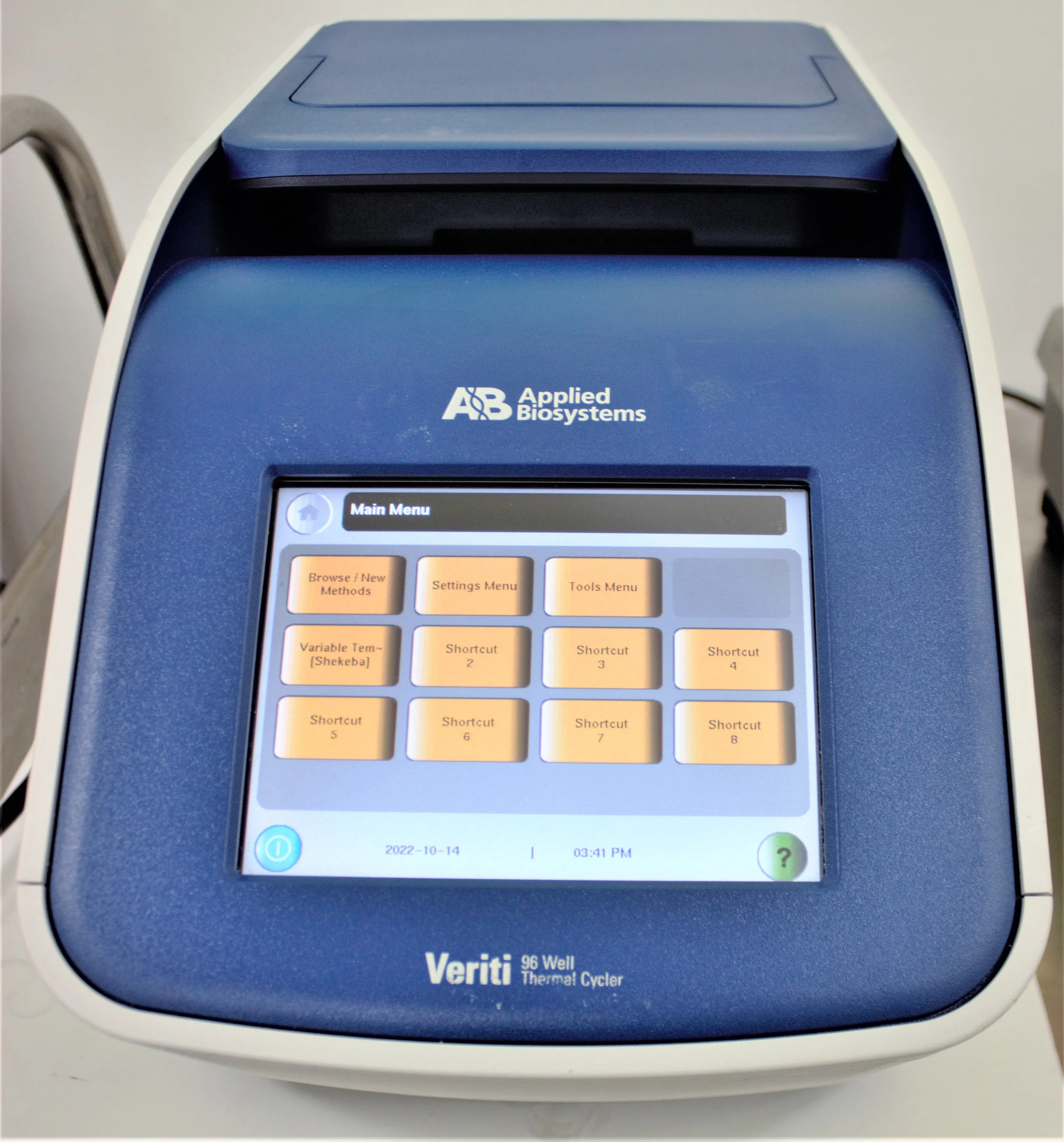 Applied Biosystems Veriti 96 Well Thermo Cycler