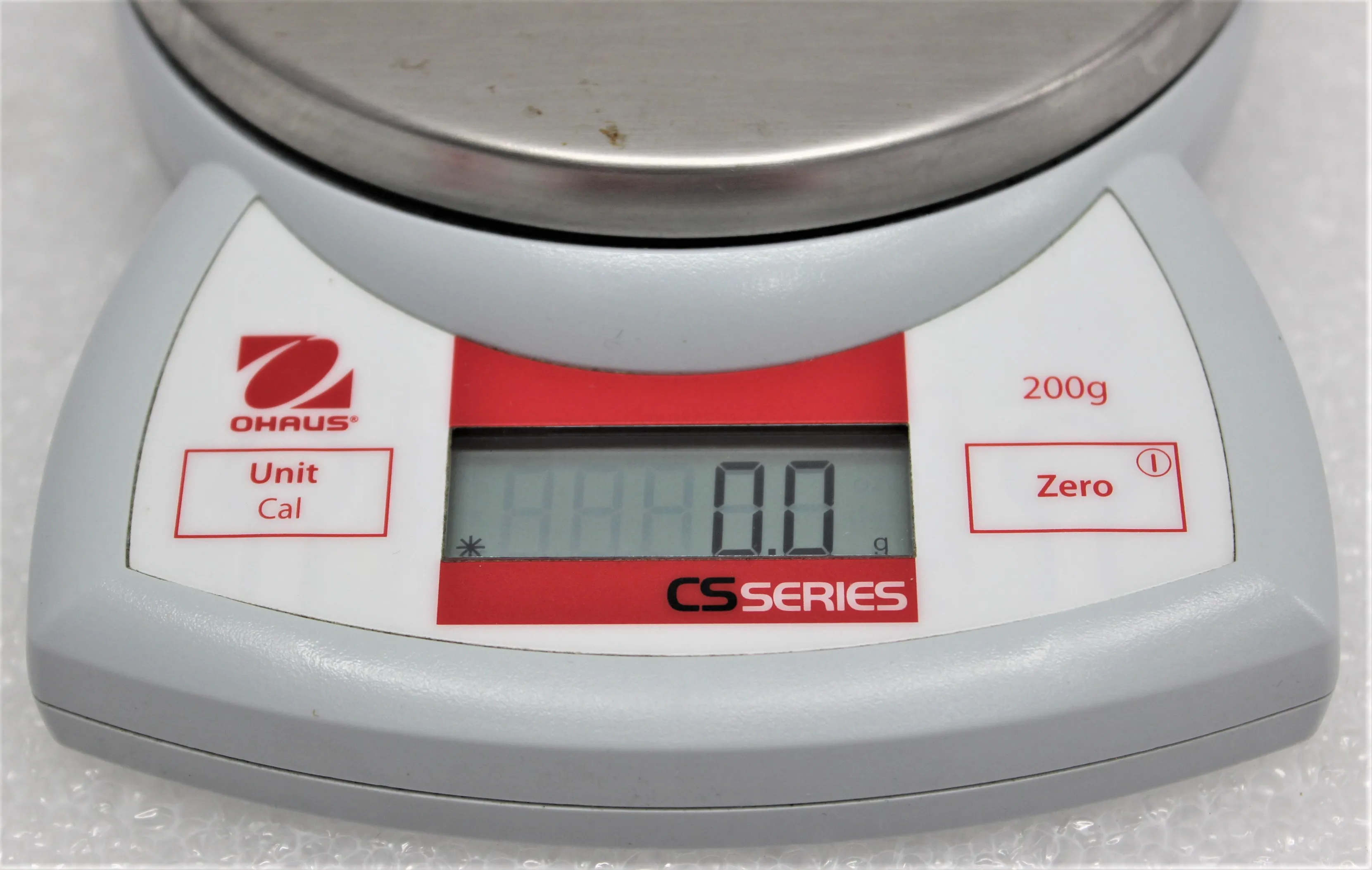 Ohaus Portable Digital Scale CS-200 for Light Production and Laboratories