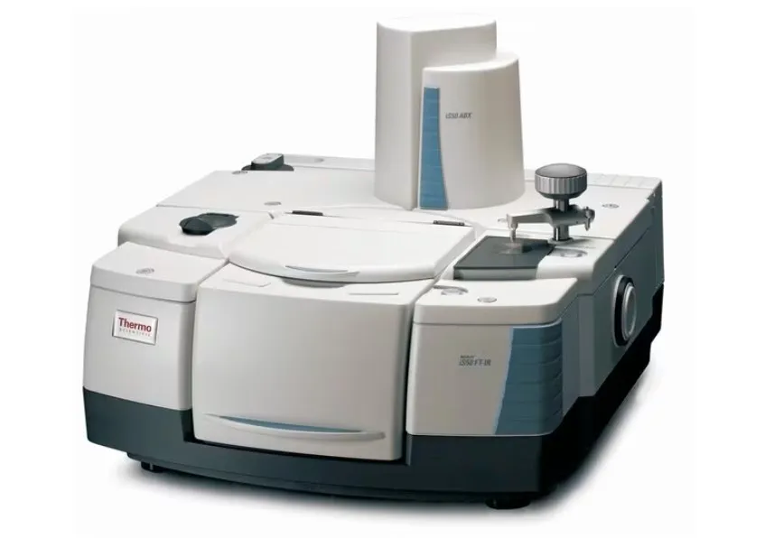 Thermo Scientific Nicolet IS50 FTIR Spectrometer with Kit and Accessories