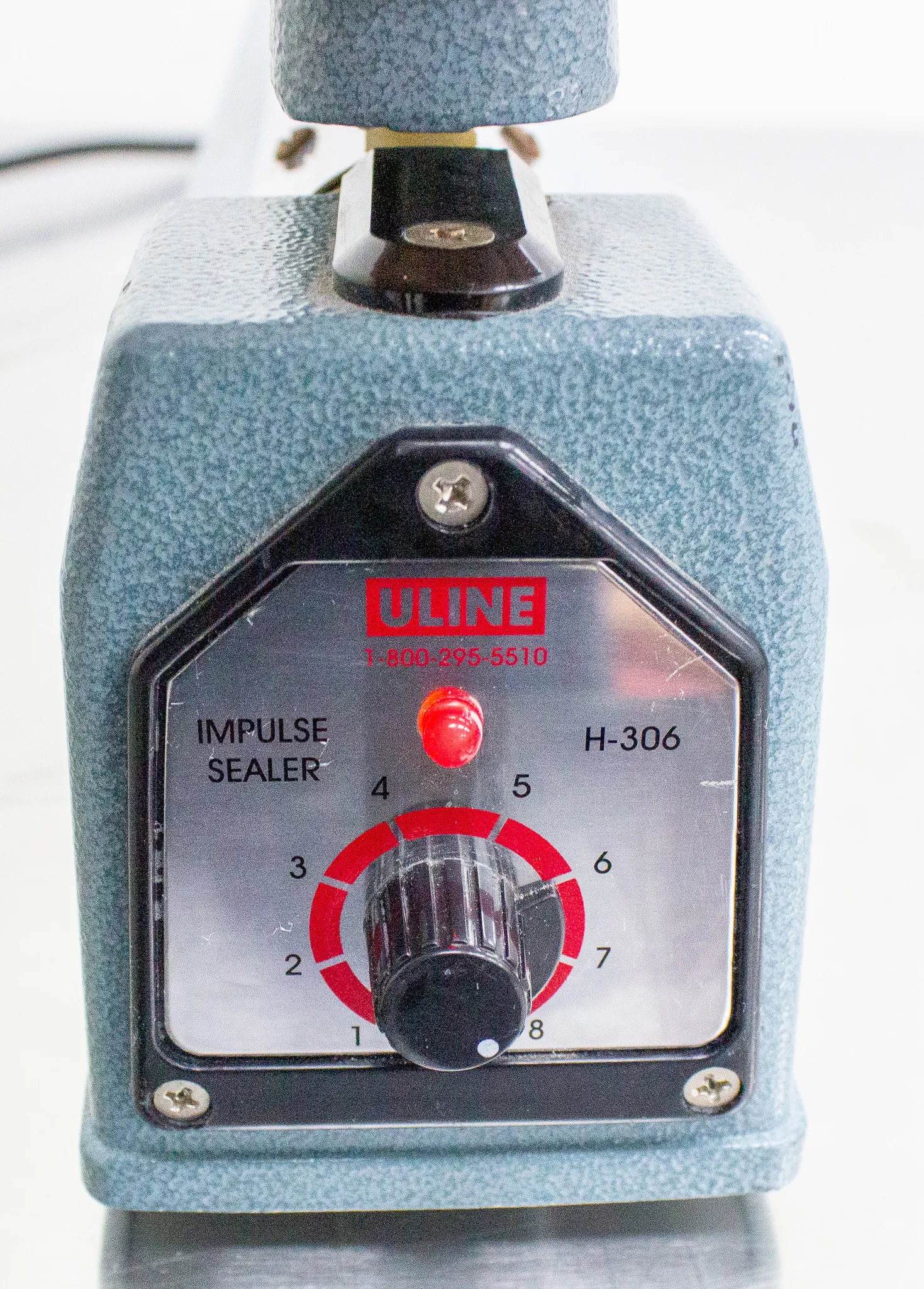 Uline Impulse Heat Sealer H-306 Model KF-400H - Laboratory & Pharmaceutical Equipment