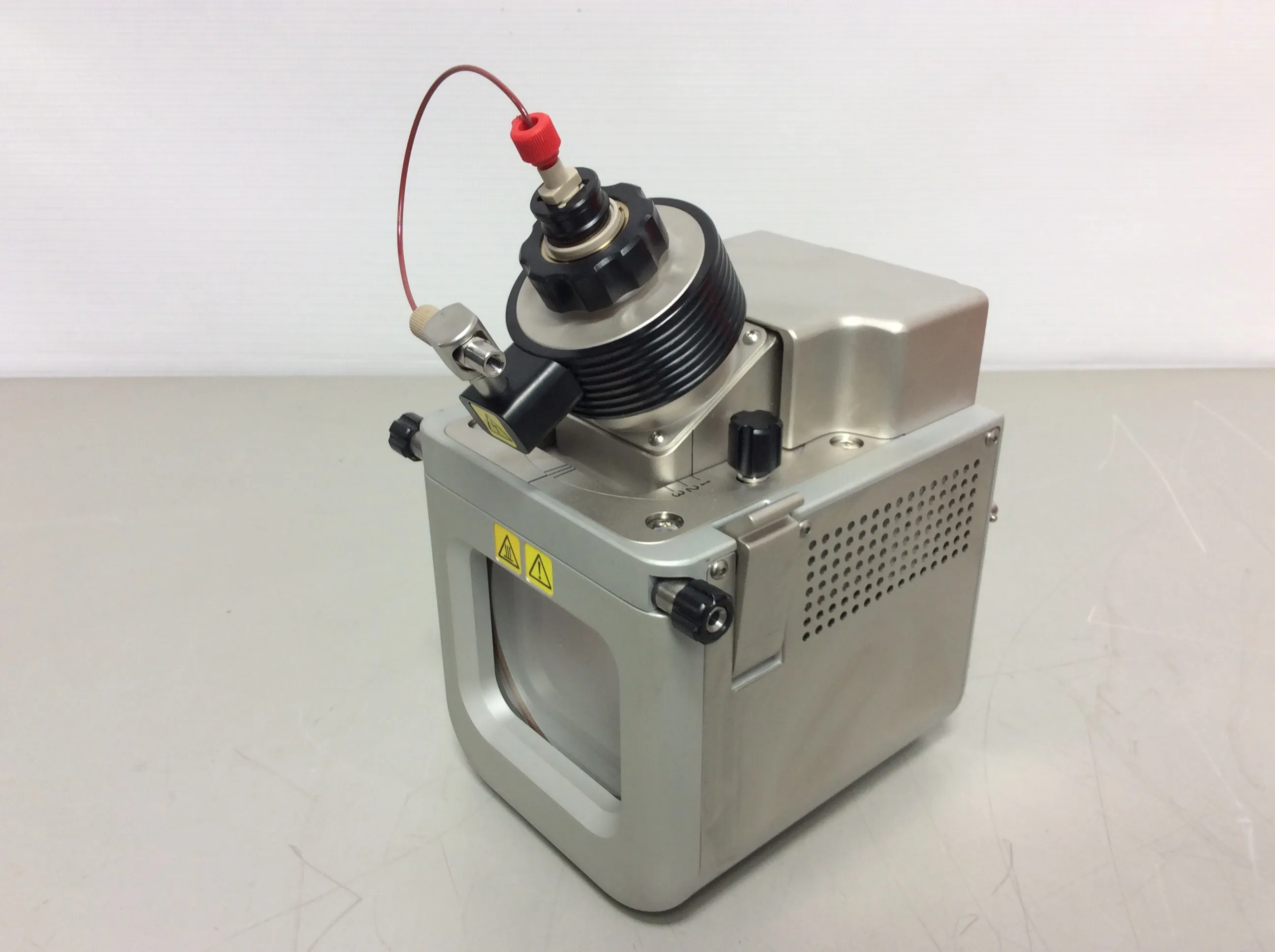 KQ Integrated Solutions TSQ HESI/APCI Heated Electrospray Source Housing & Probe