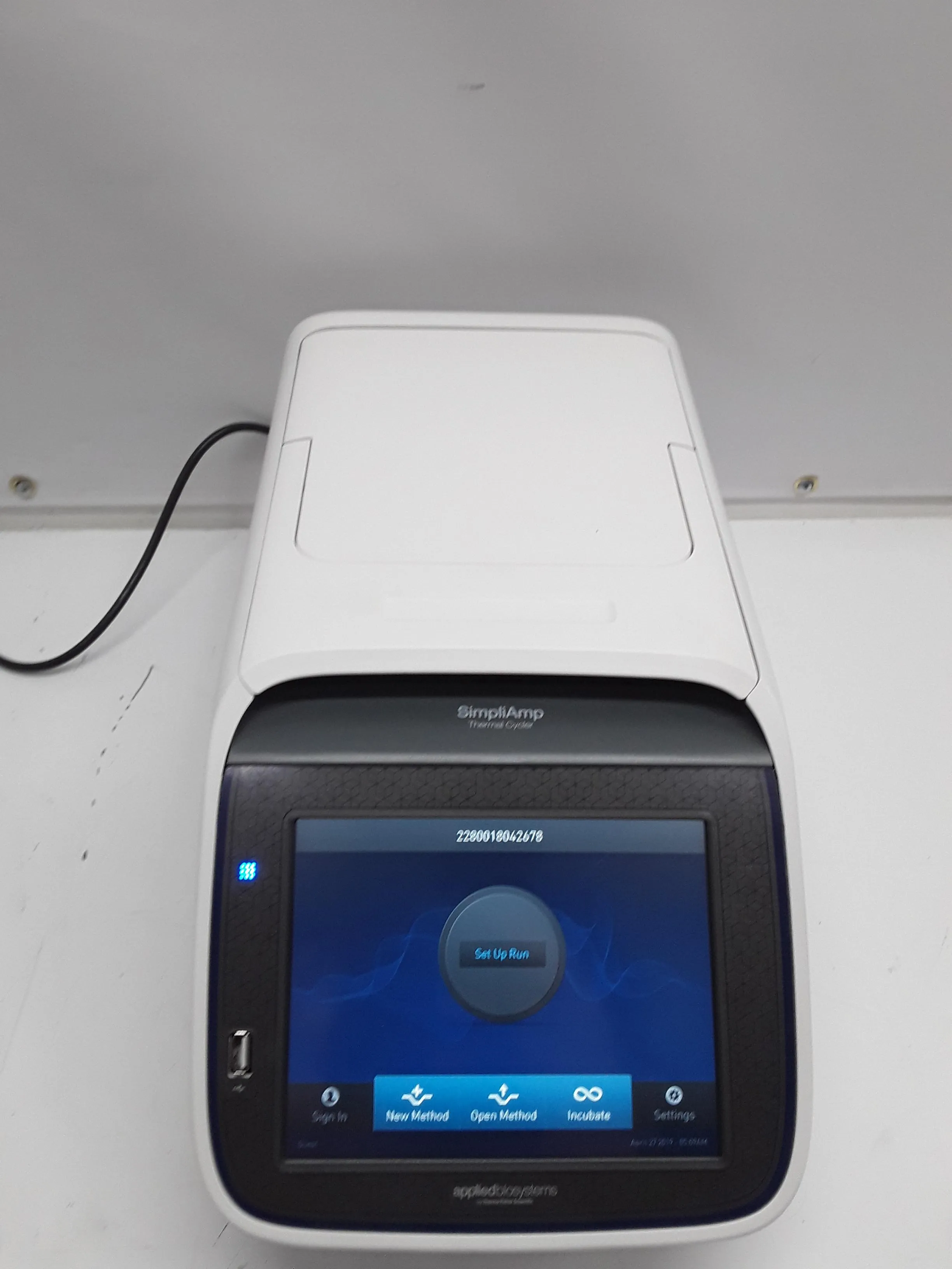 Applied Biosystems A24812 SimpliAmp PCR Thermal Cycler