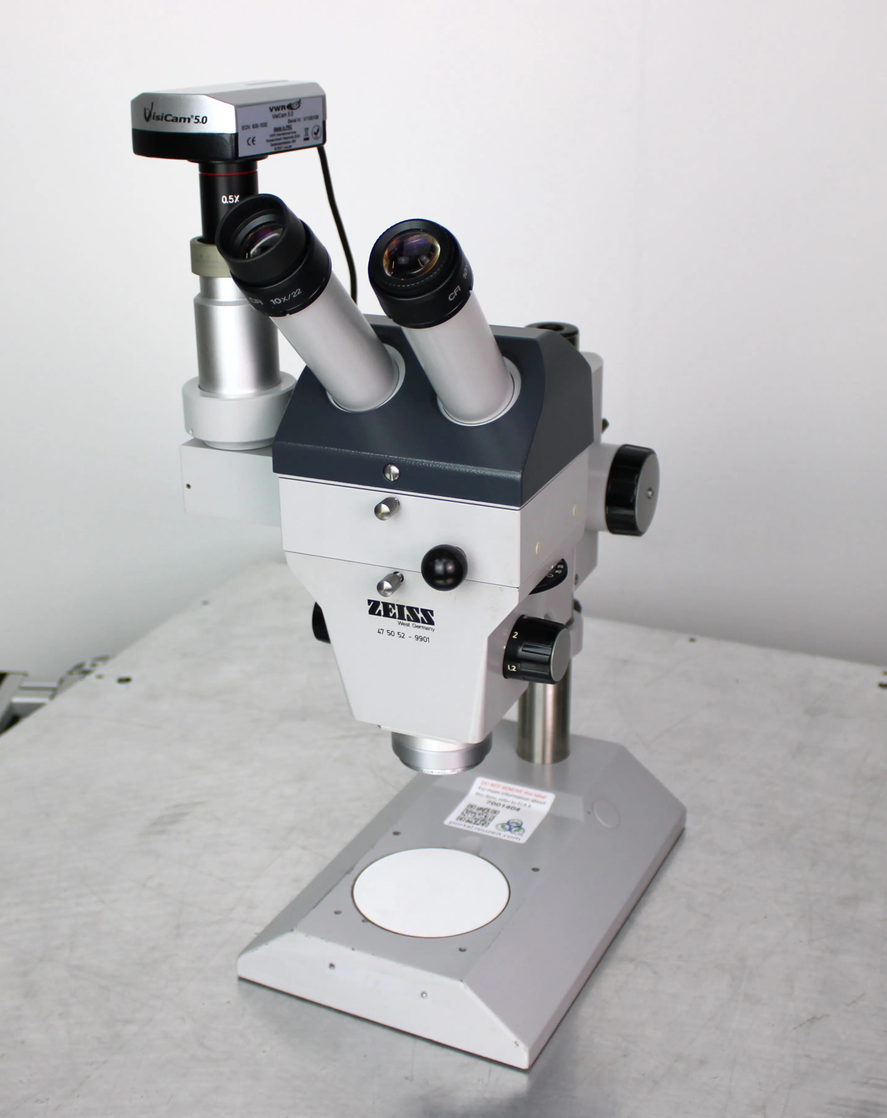 Used Zeiss 455052-9901 Microscope with VWR Visicam 5.0