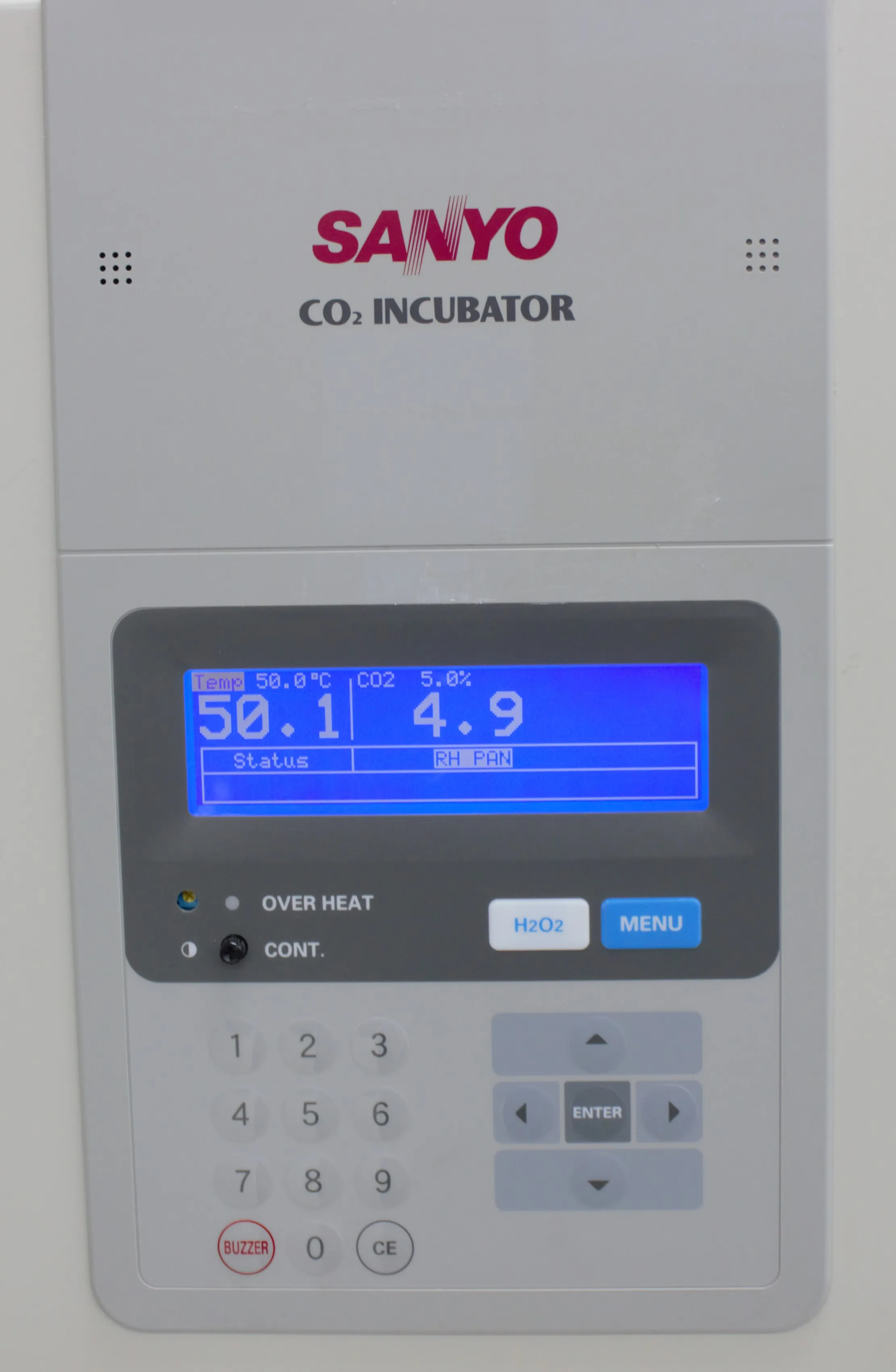 Sanyo MCO-19AIC(UV) CO2 Incubator 170L Used, Very Good Condition