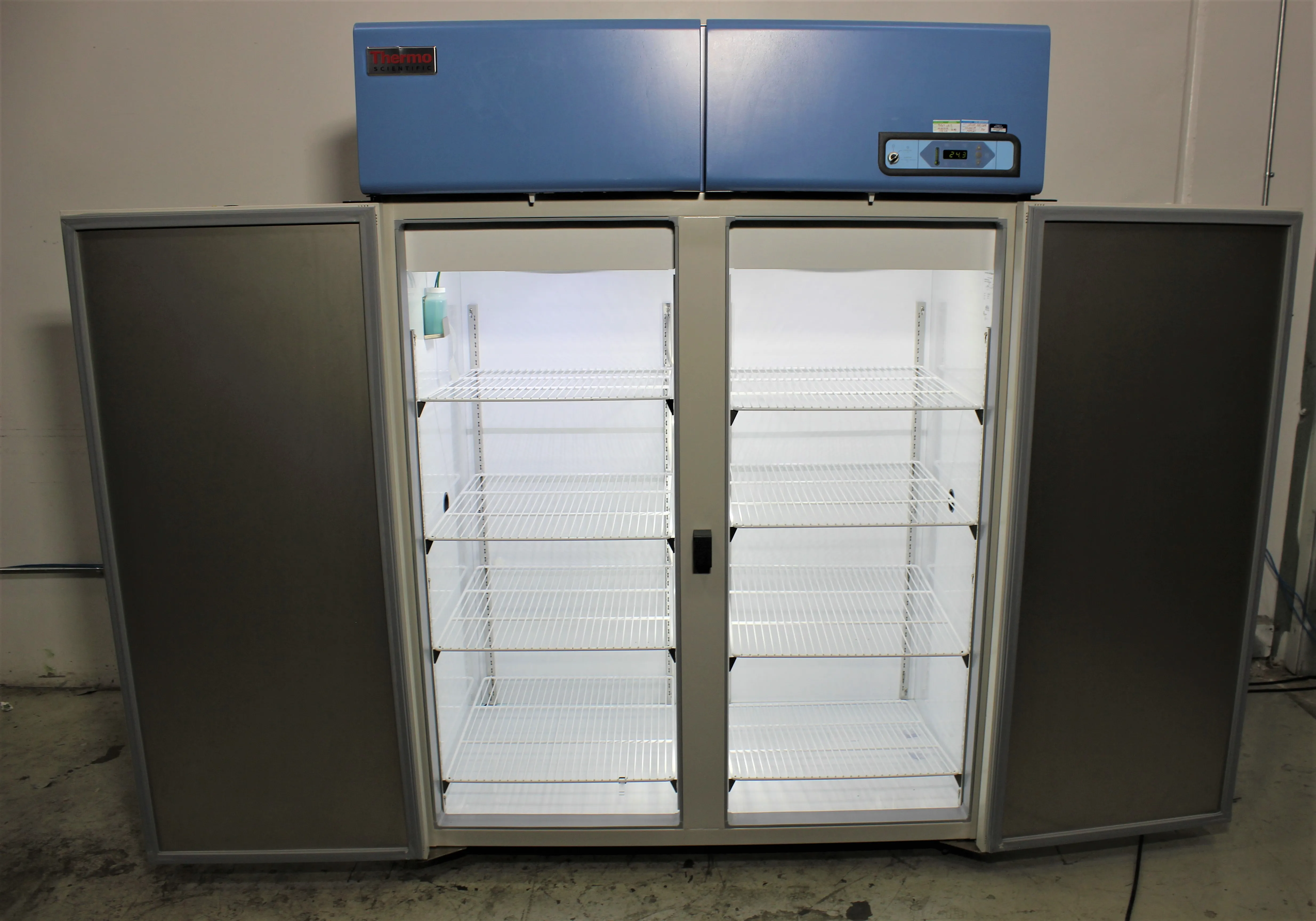 Thermo Scientific Revco REL5004A Upright Lab Refrigerator with Solid Door, 120V - Used